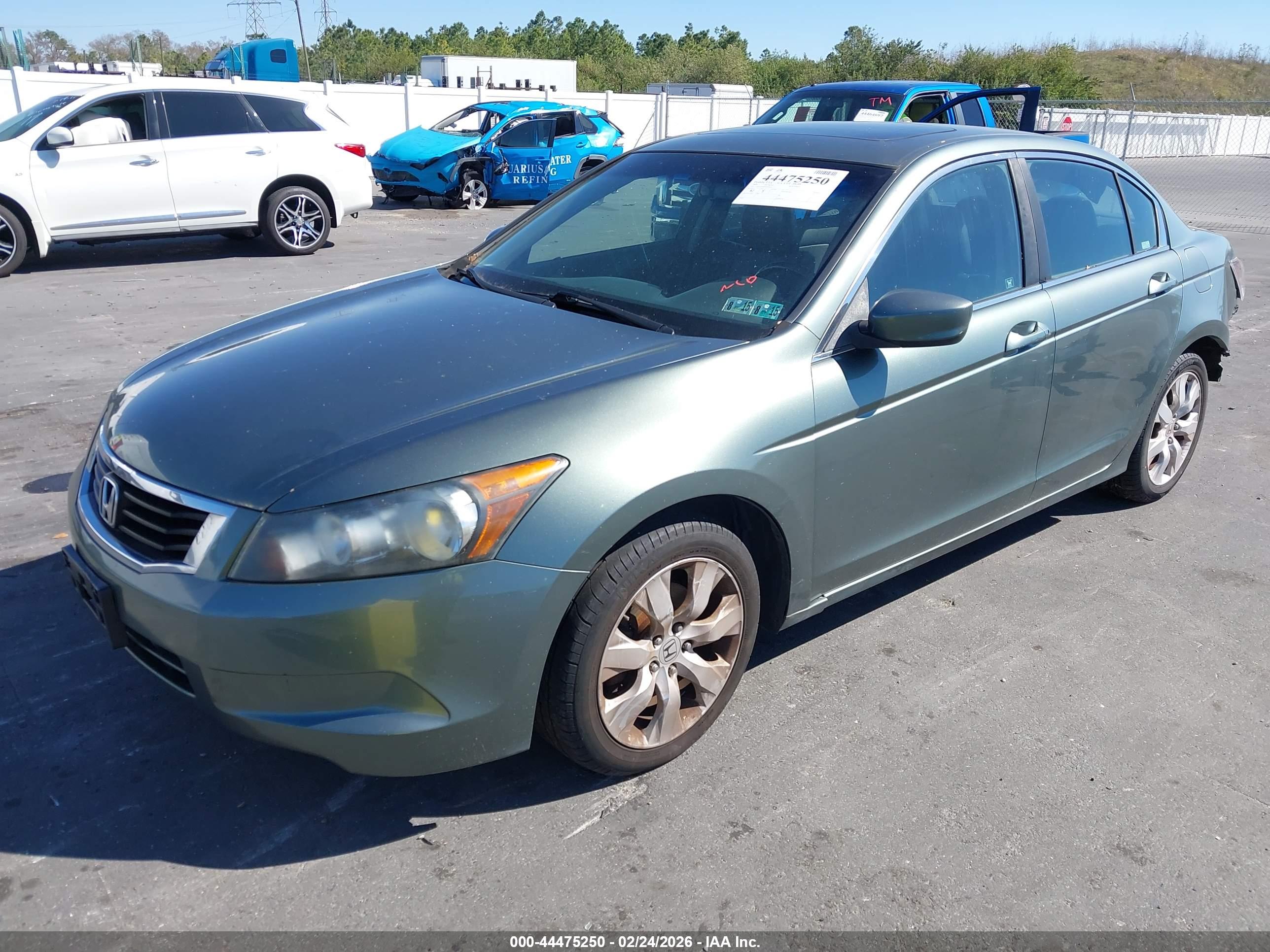 HONDA ACCORD image 2