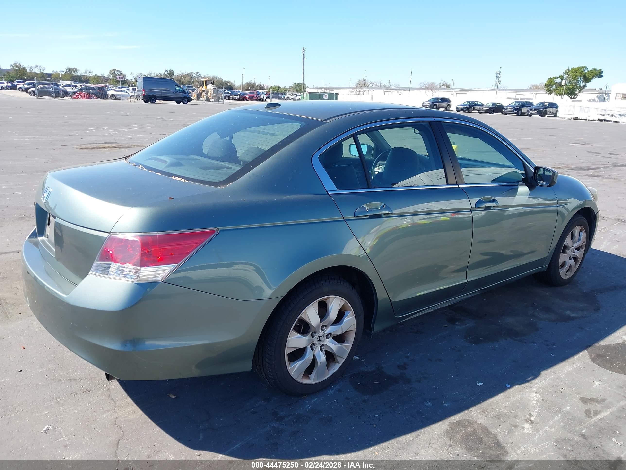 HONDA ACCORD image 4