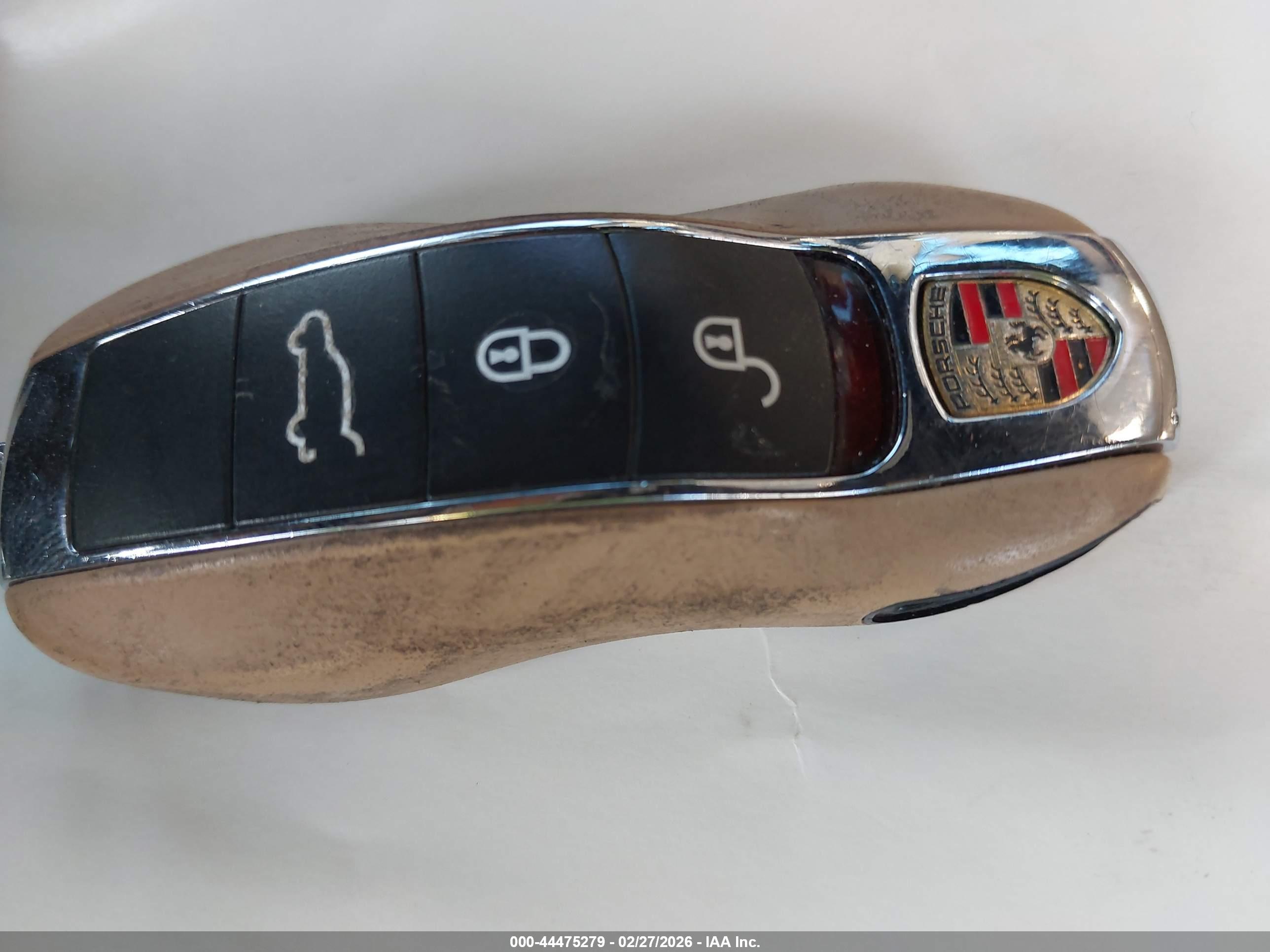 PORSCHE CAYENNE image 11