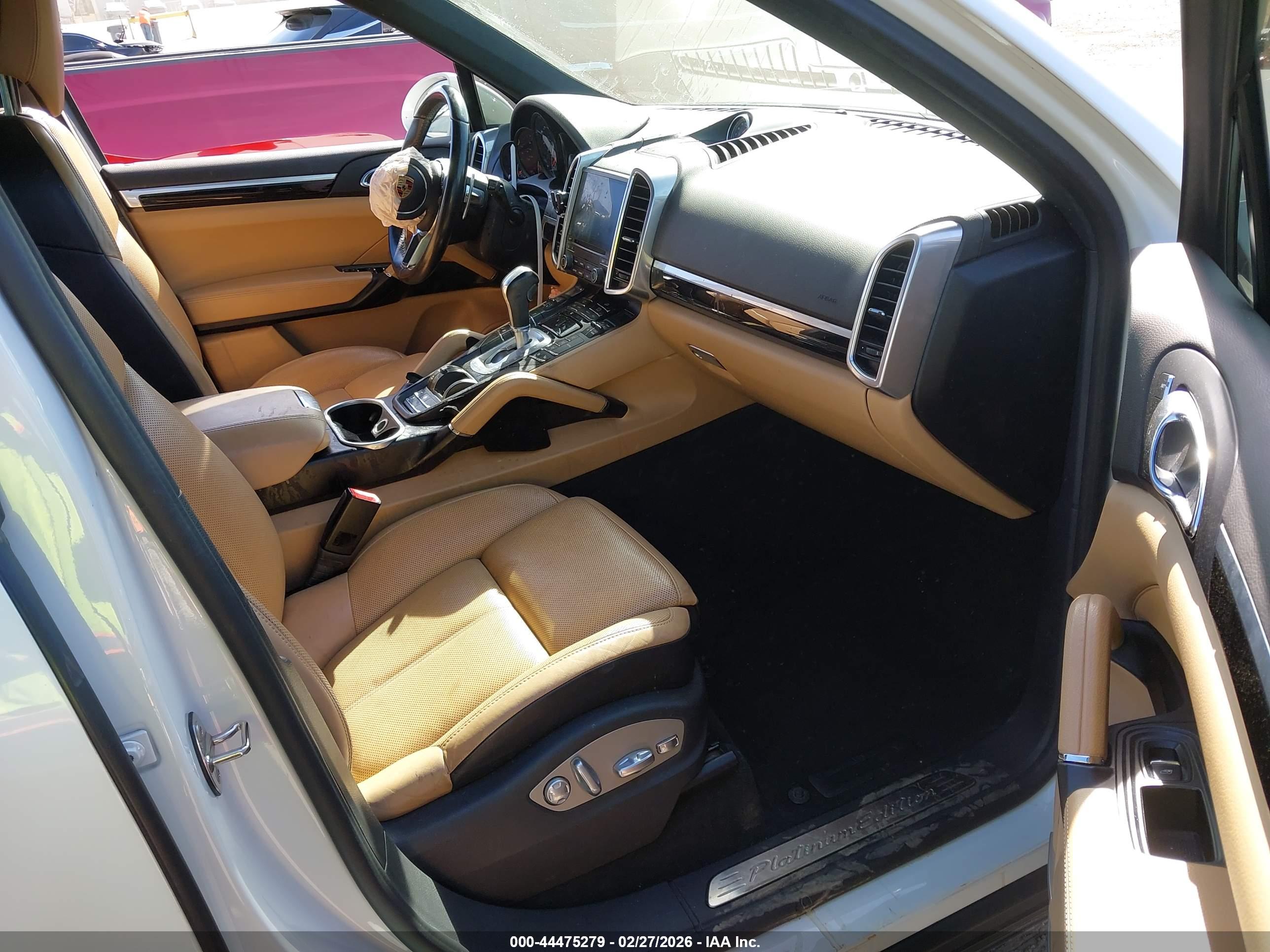 PORSCHE CAYENNE image 5