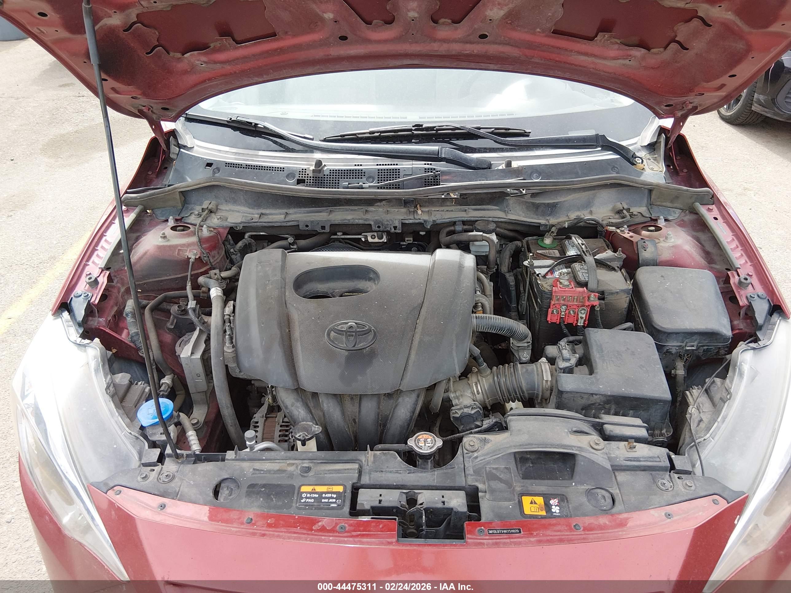 TOYOTA YARIS image 10