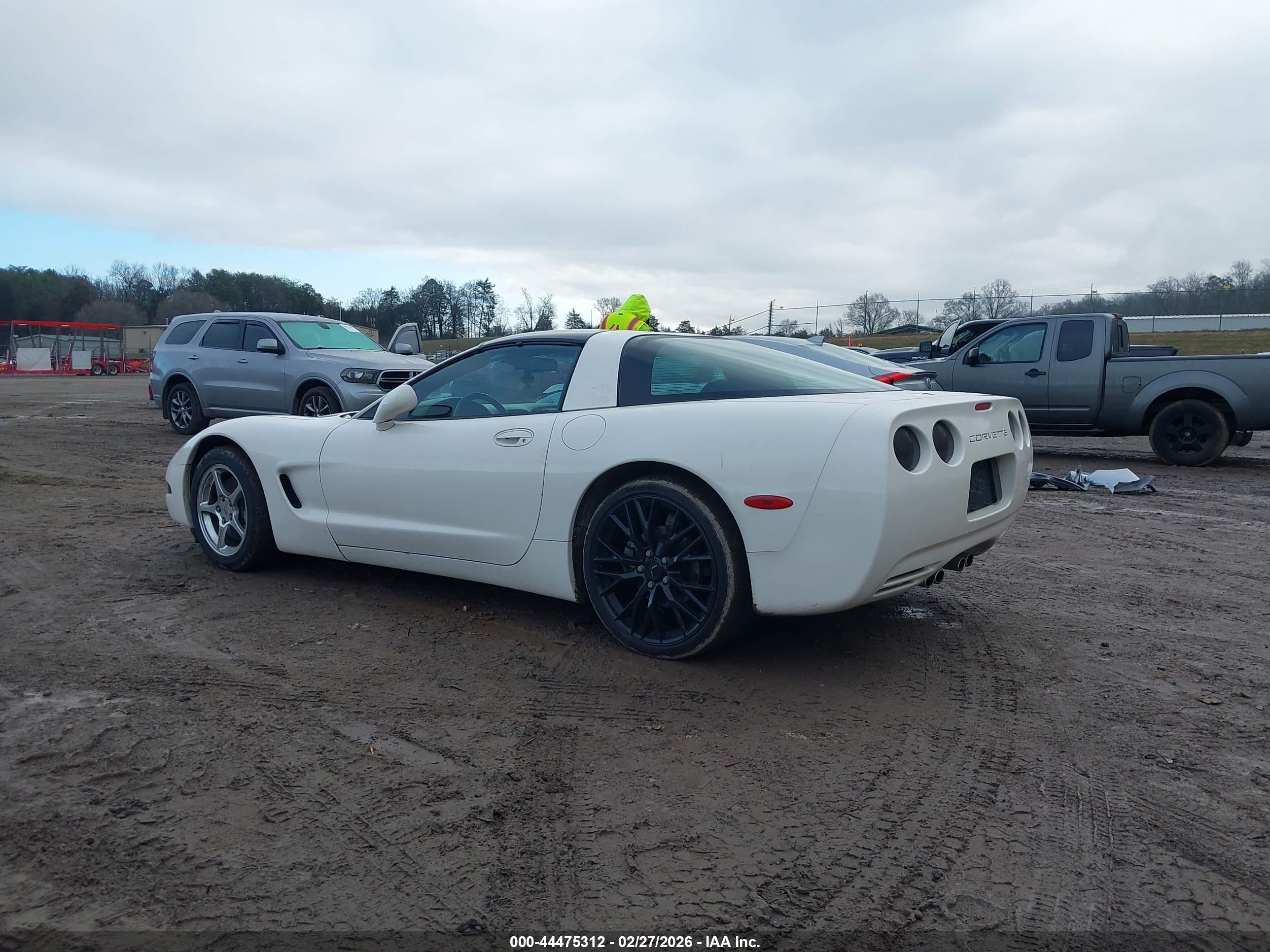CHEVROLET CORVETTE image 3