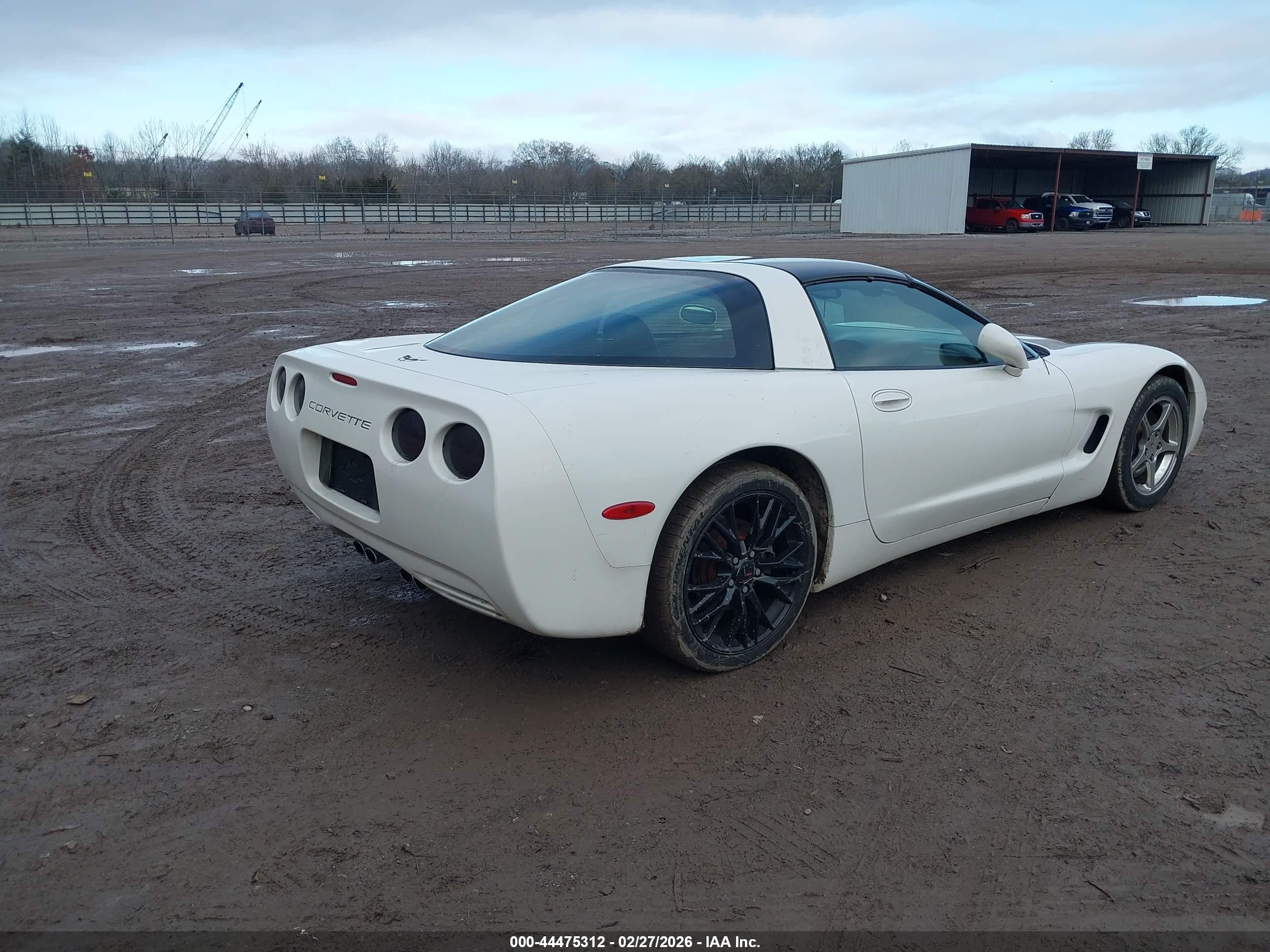 CHEVROLET CORVETTE image 4