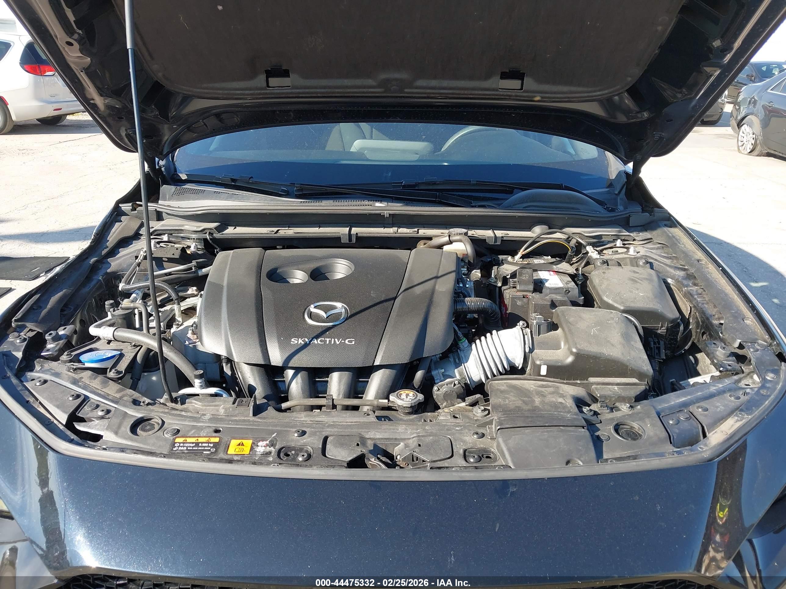 MAZDA MAZDA3 image 10