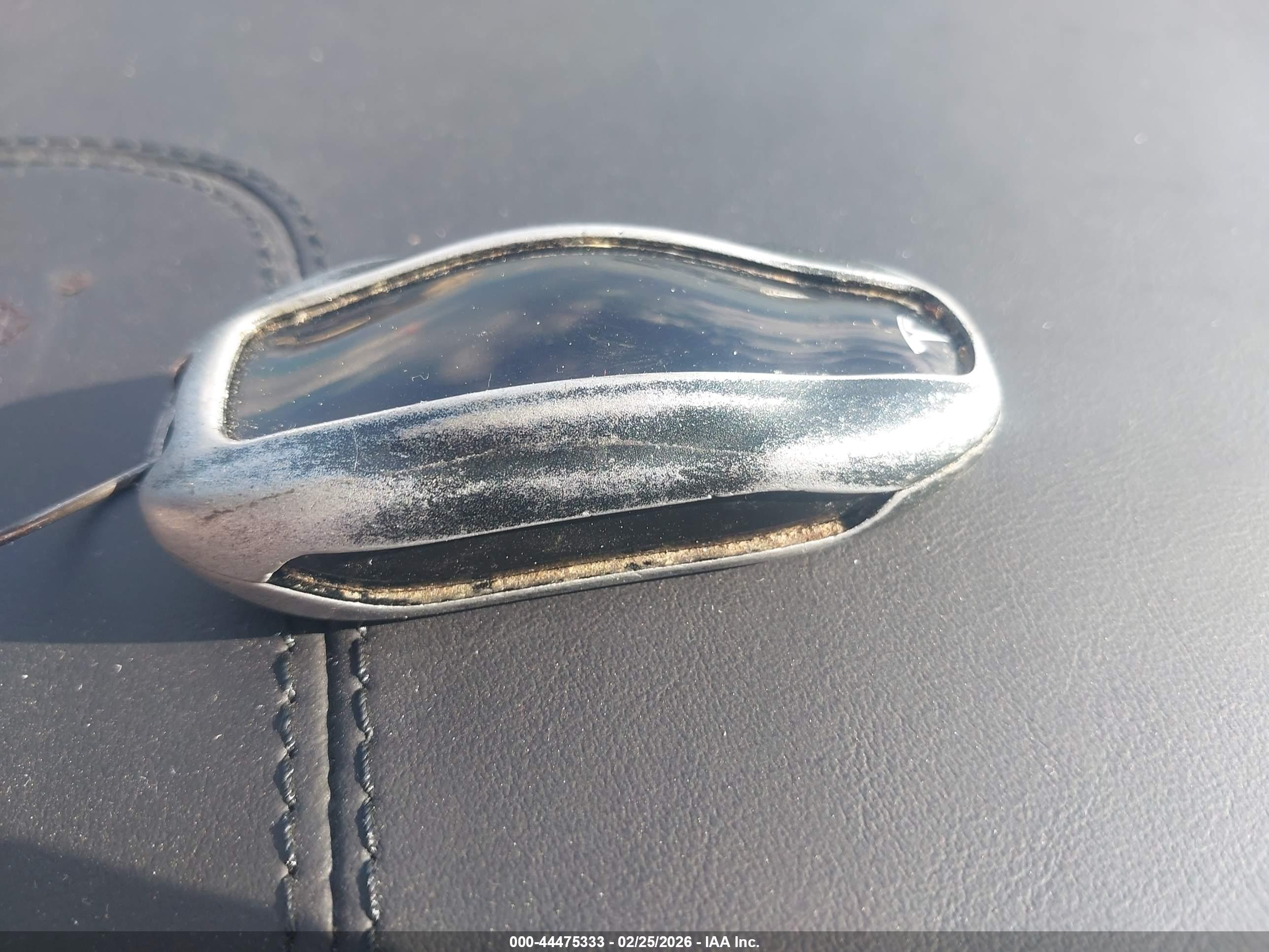 TESLA MODEL image 11