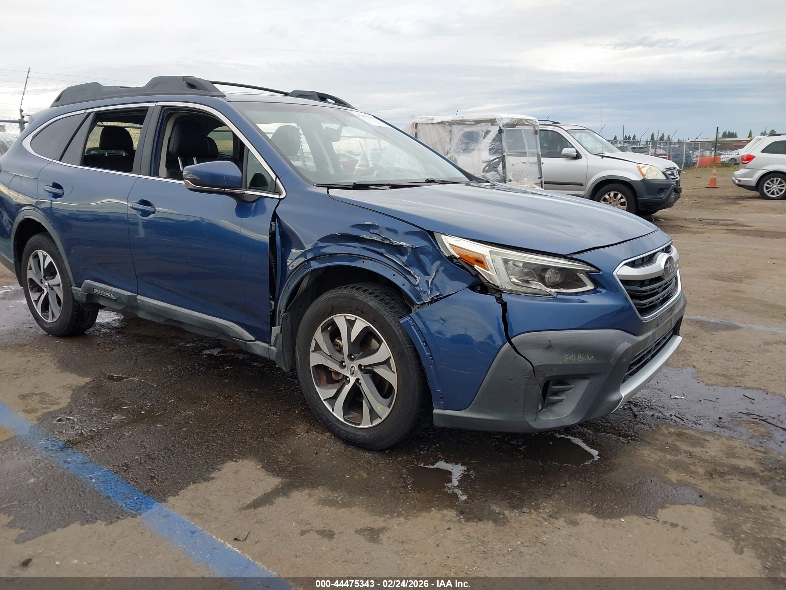 SUBARU OUTBACK image 6