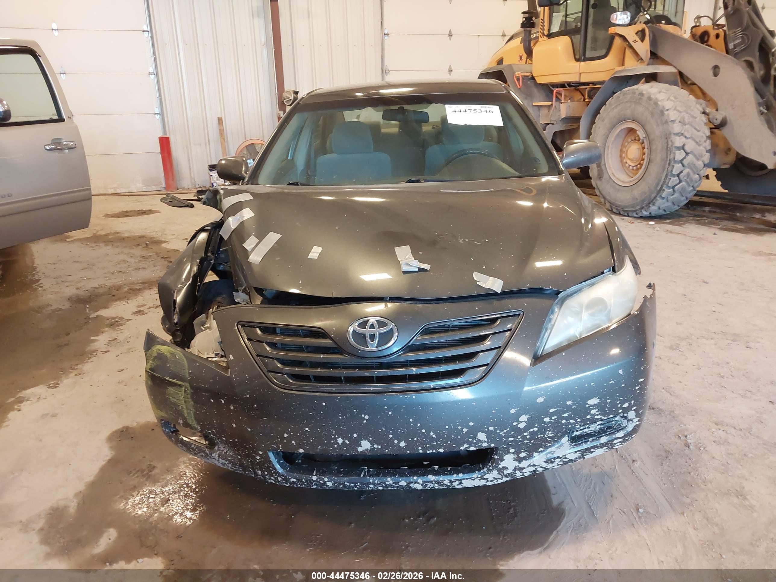 TOYOTA CAMRY image 6