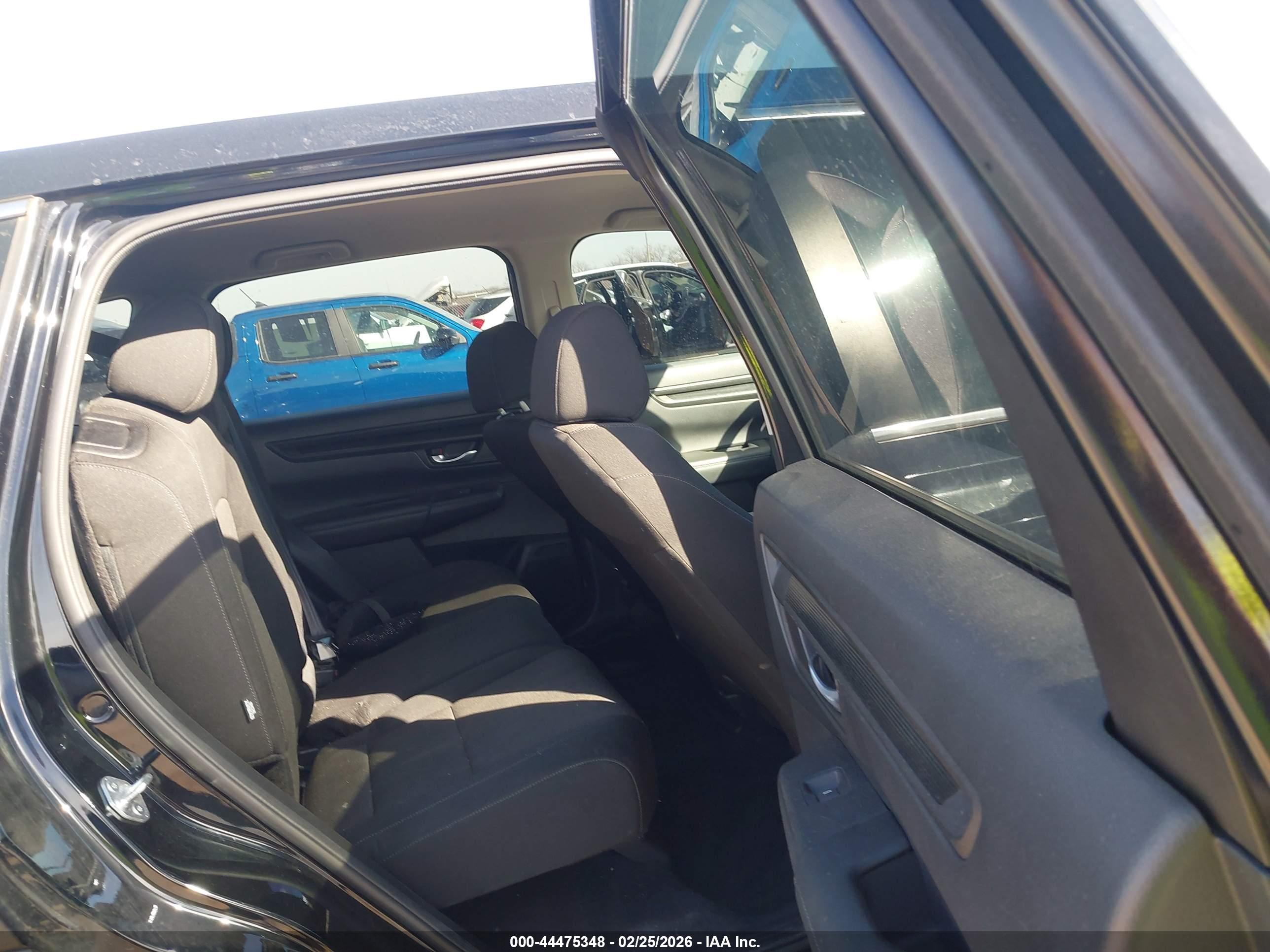HONDA CR-V image 8