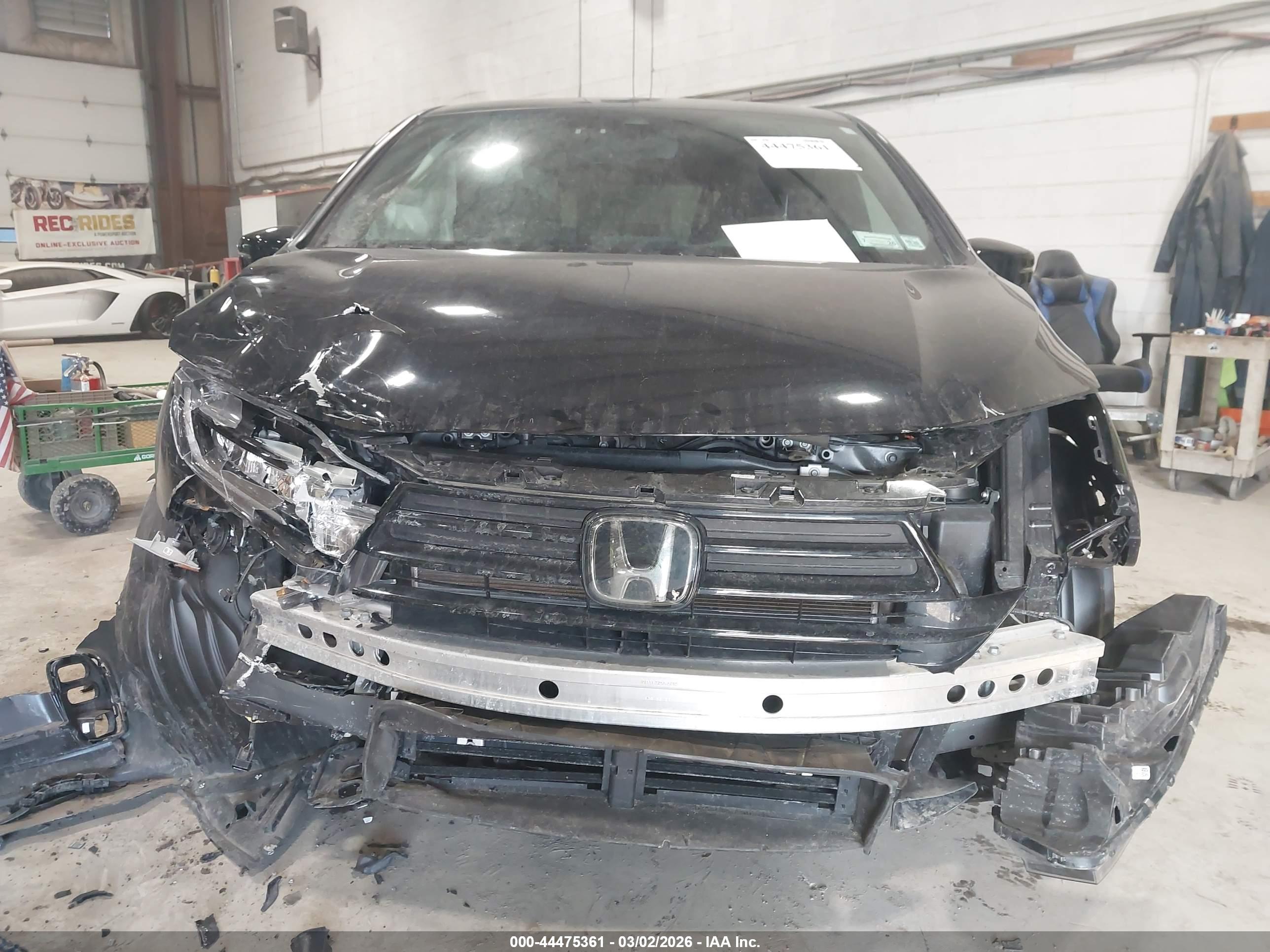 HONDA ODYSSEY image 6