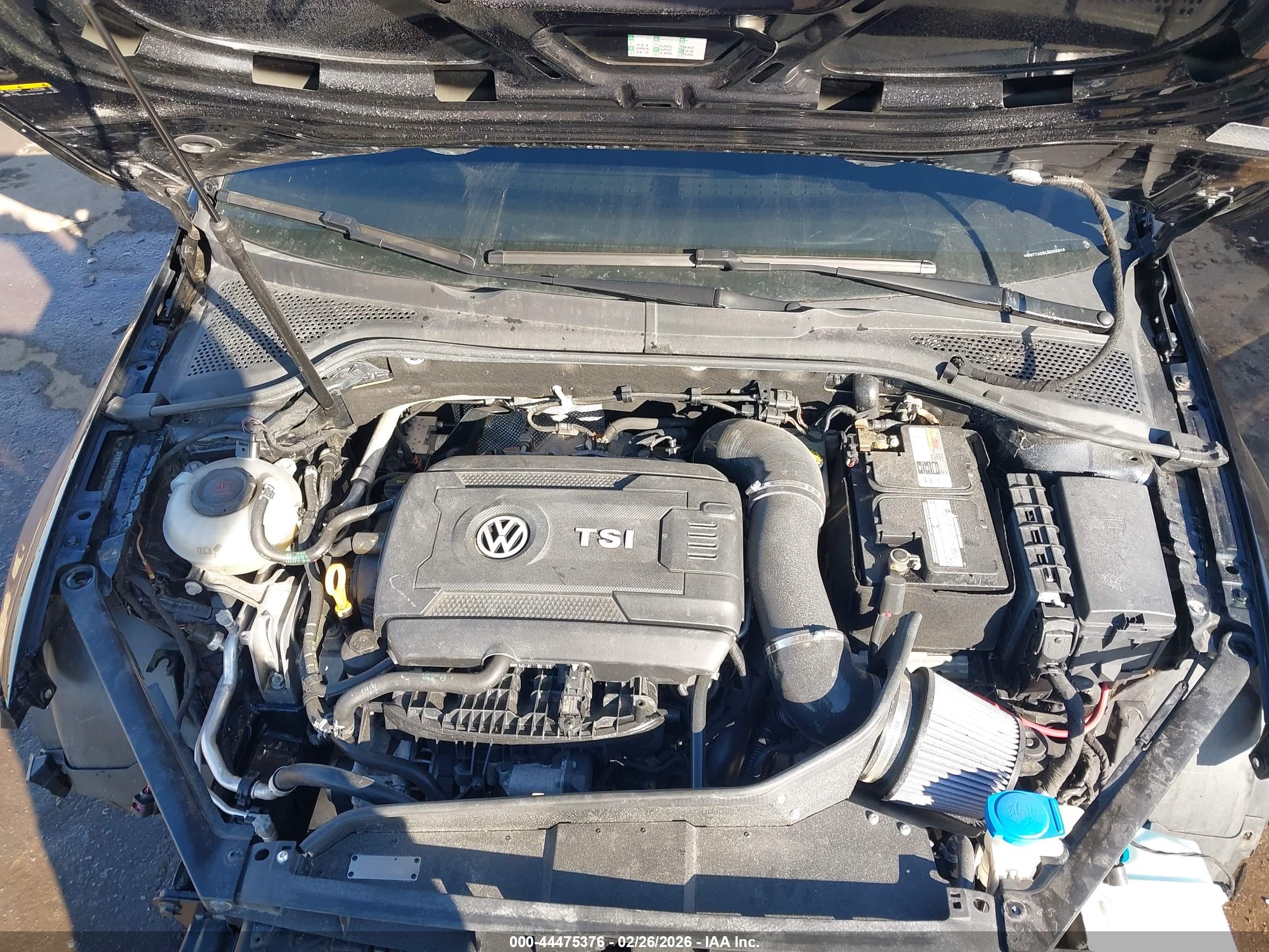 VOLKSWAGEN GOLF image 10