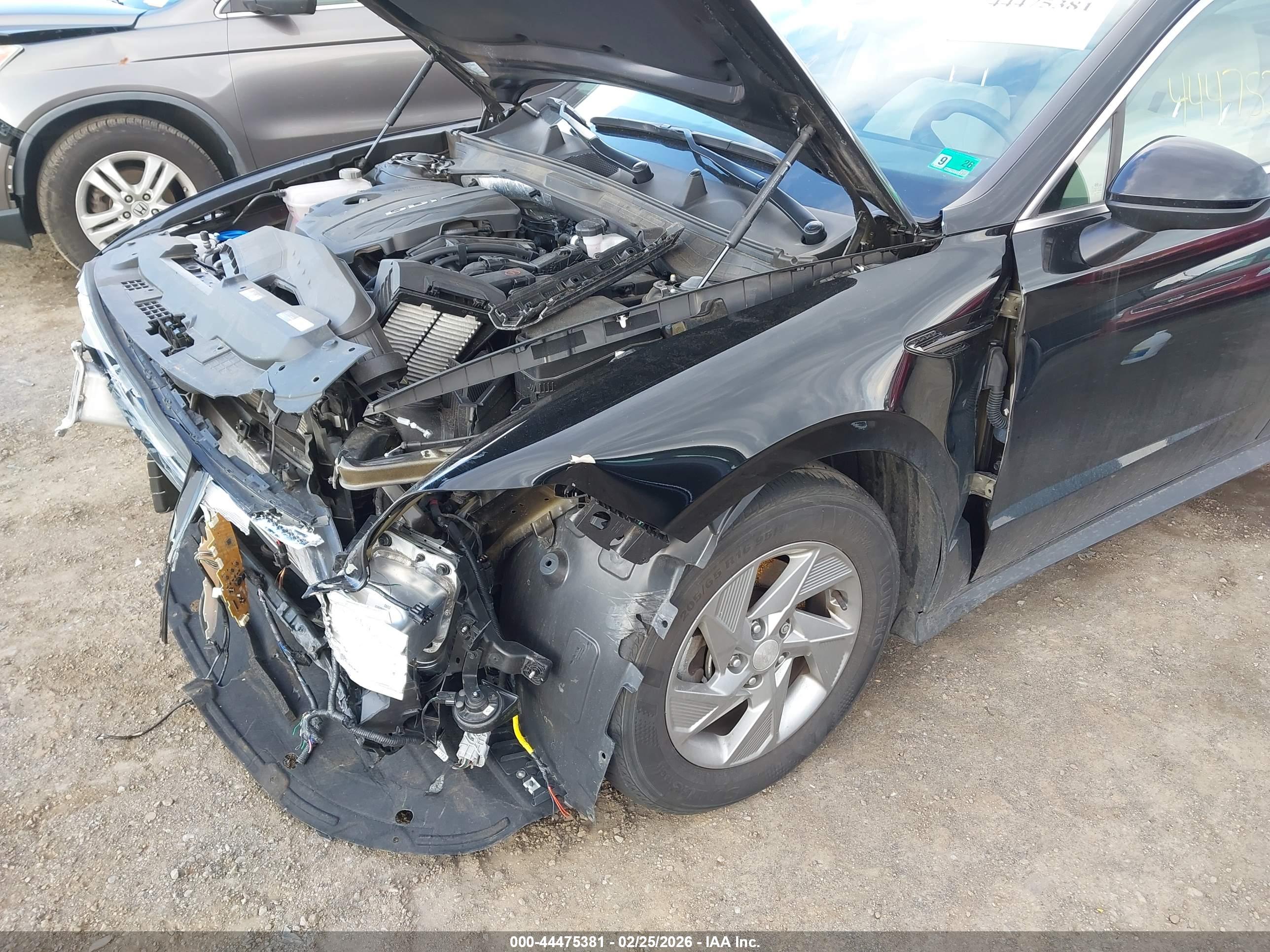 HYUNDAI SONATA image 6