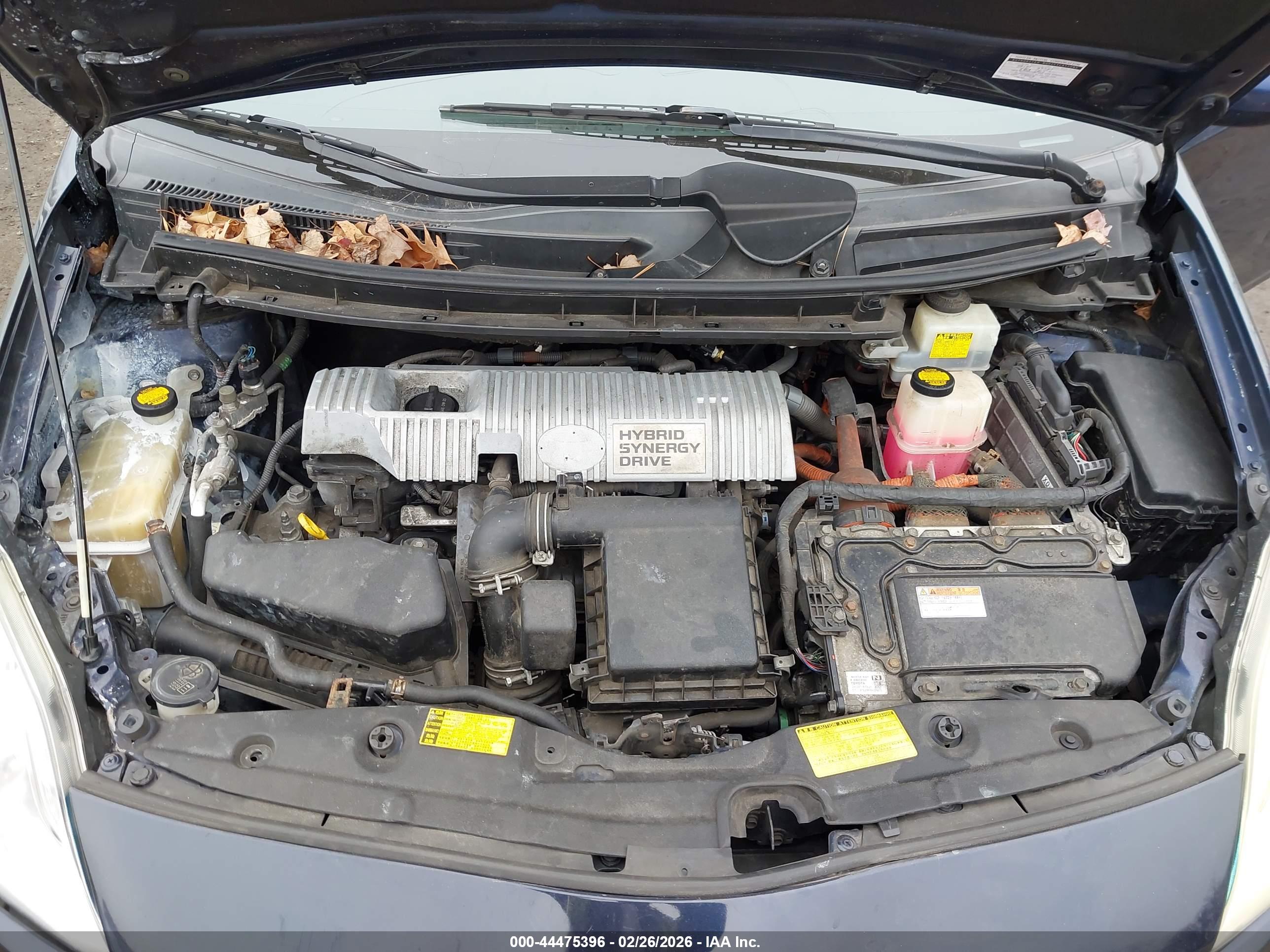 TOYOTA PRIUS image 10