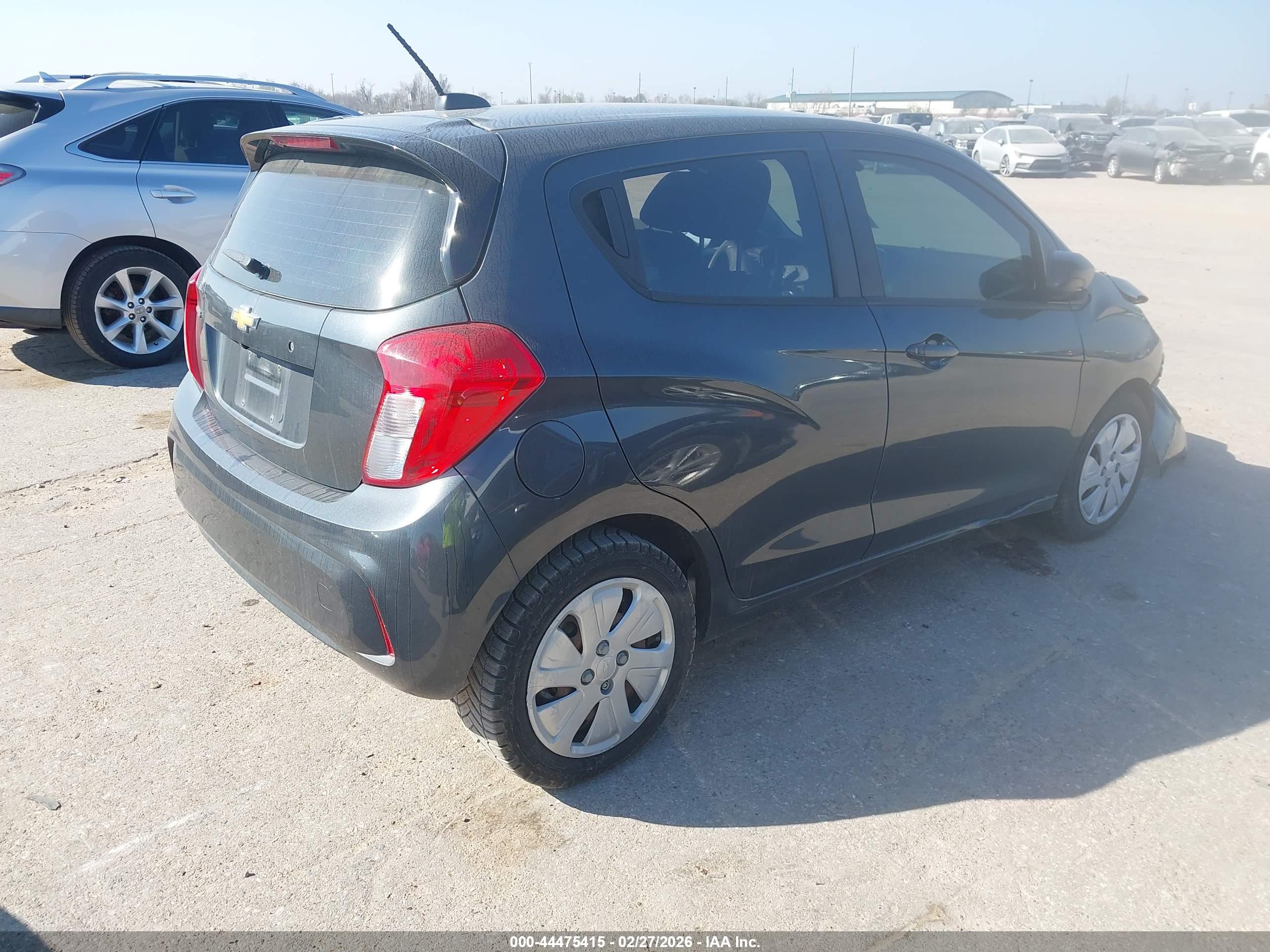 CHEVROLET SPARK image 4