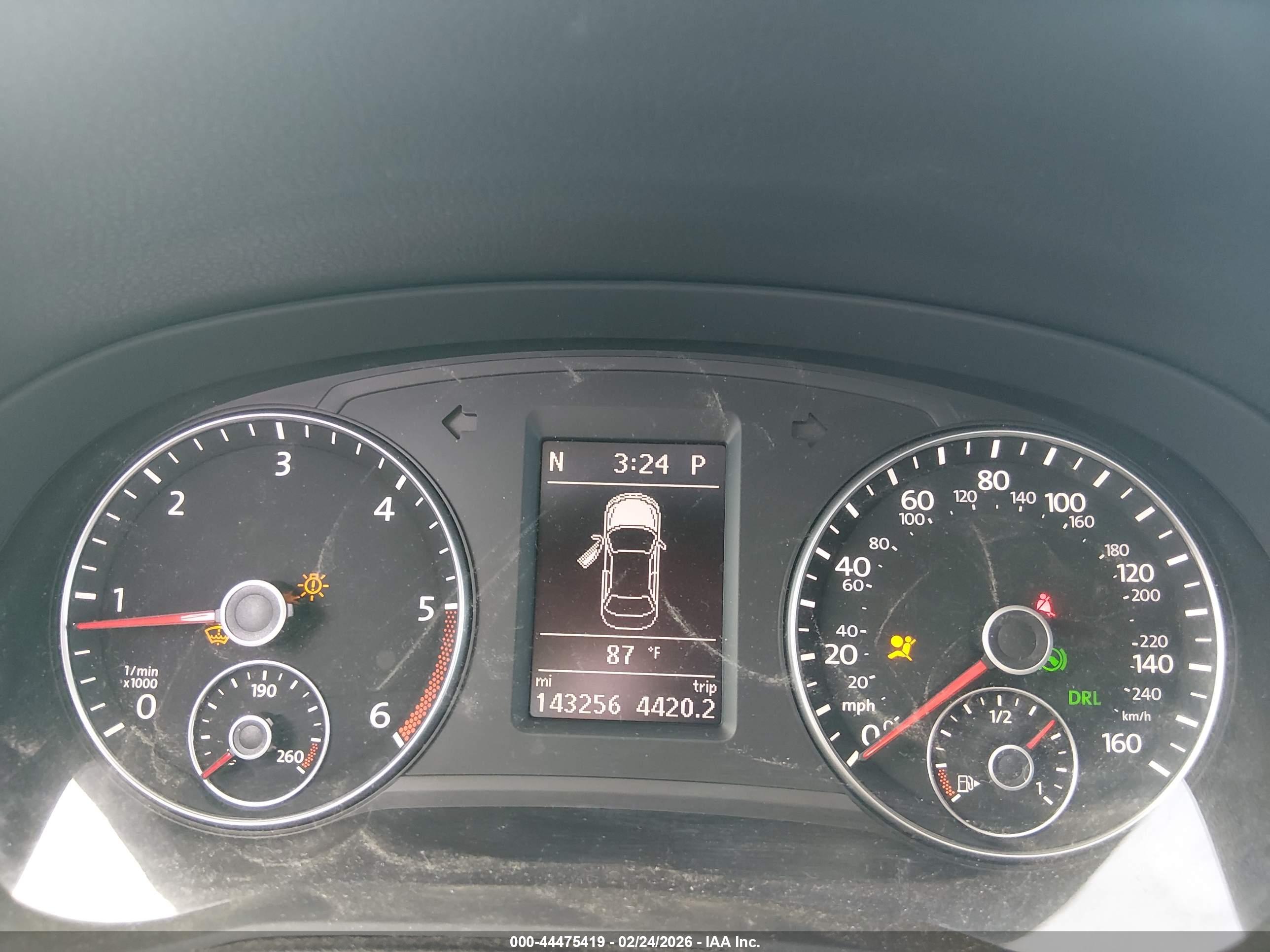 VOLKSWAGEN PASSAT image 7