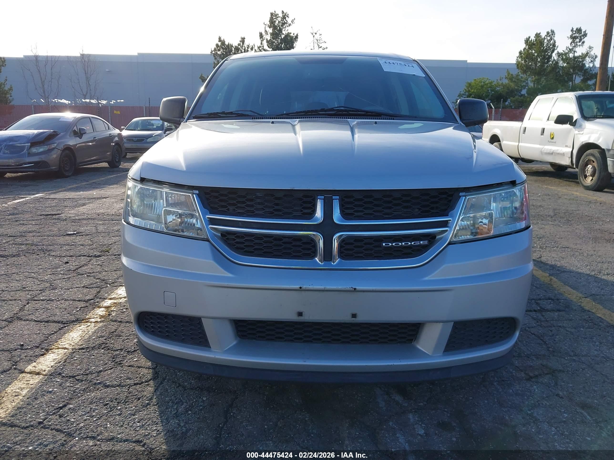 DODGE JOURNEY image 6