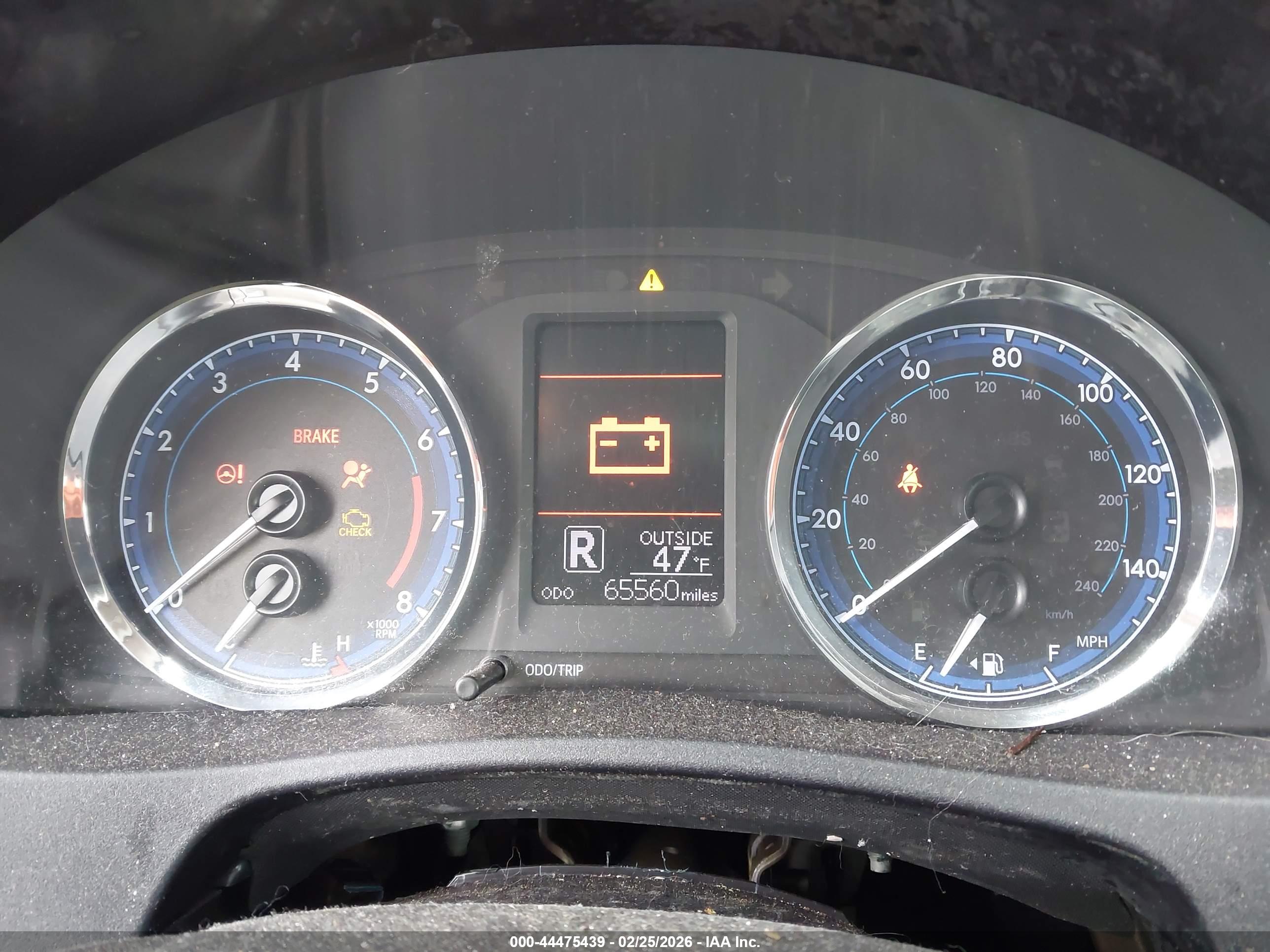 TOYOTA COROLLA image 7