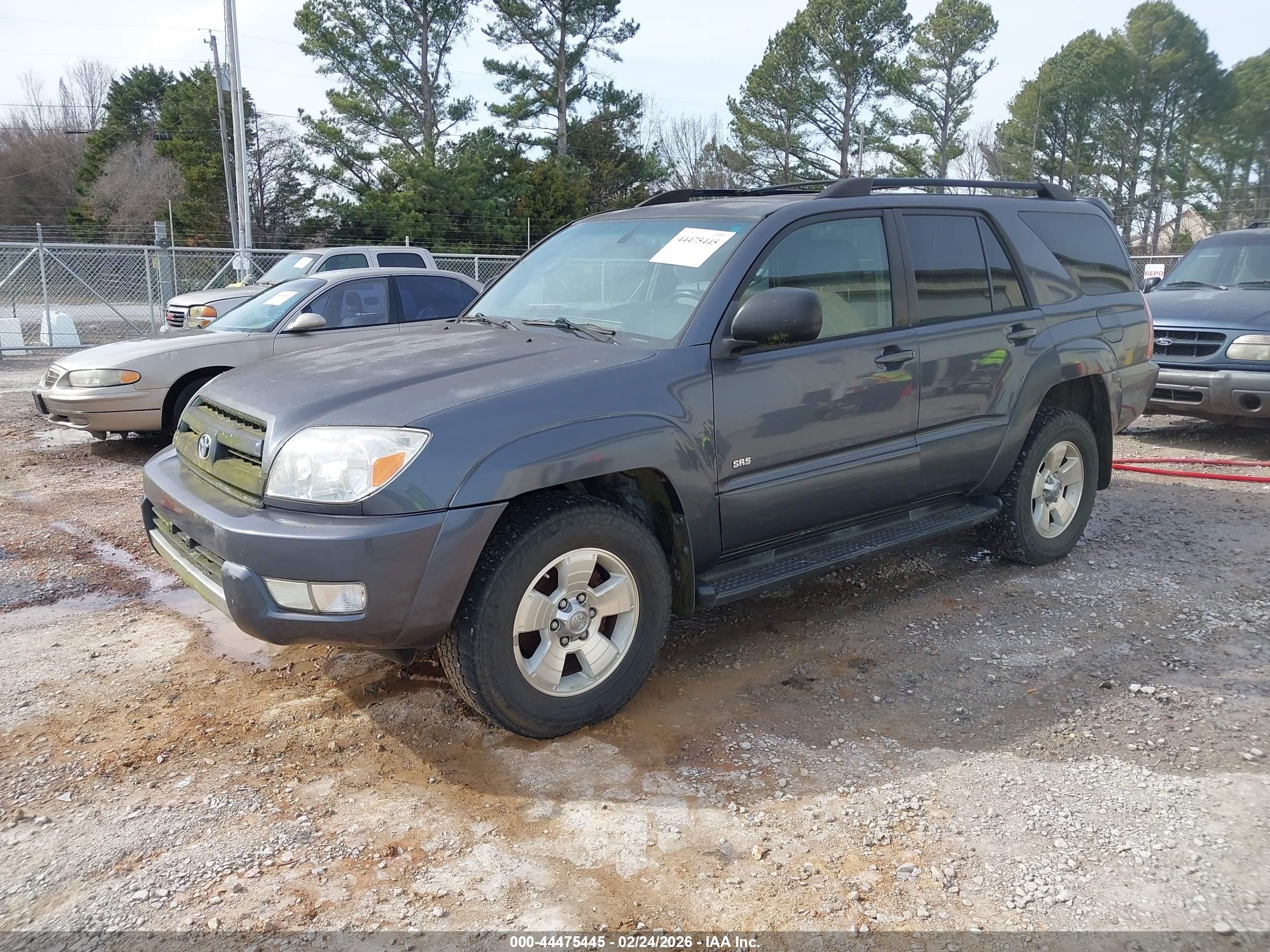 TOYOTA 4RUNNER image 2