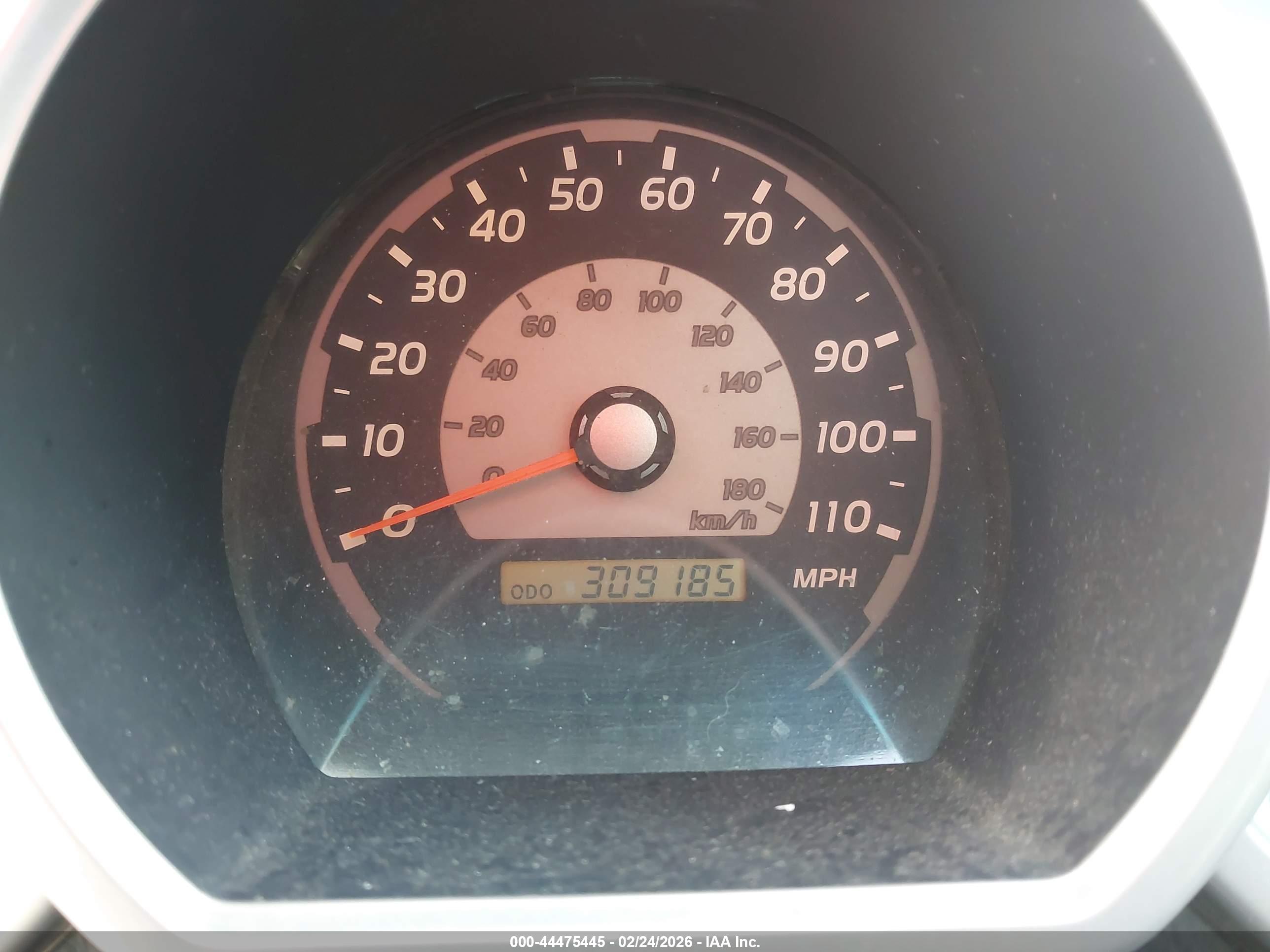 TOYOTA 4RUNNER image 7