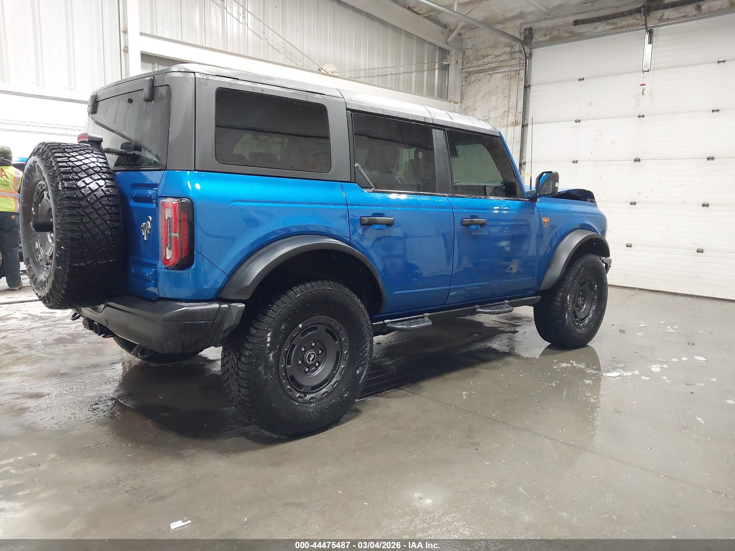 FORD BRONCO image 4