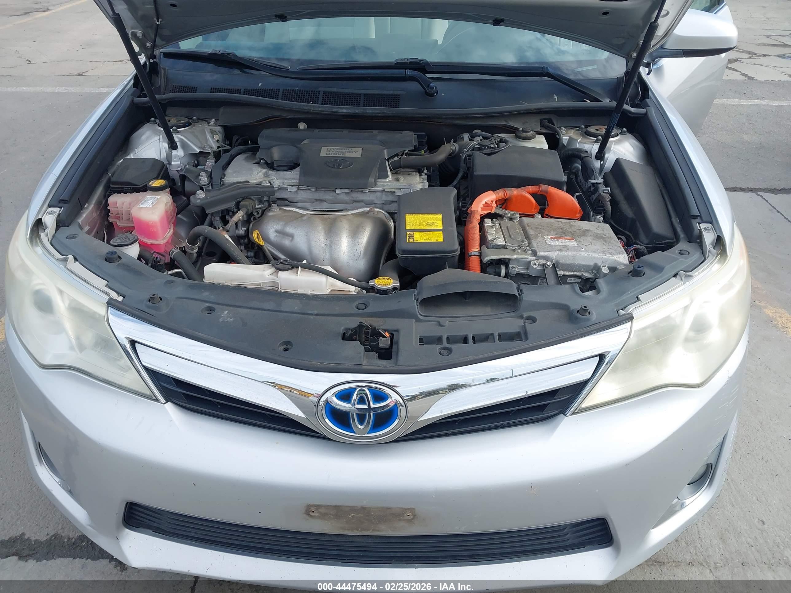 TOYOTA CAMRY image 10