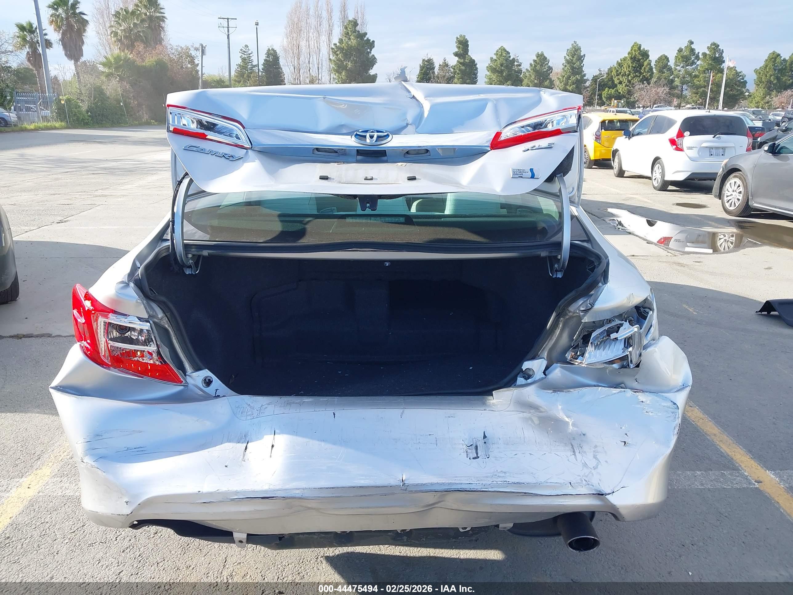 TOYOTA CAMRY image 6