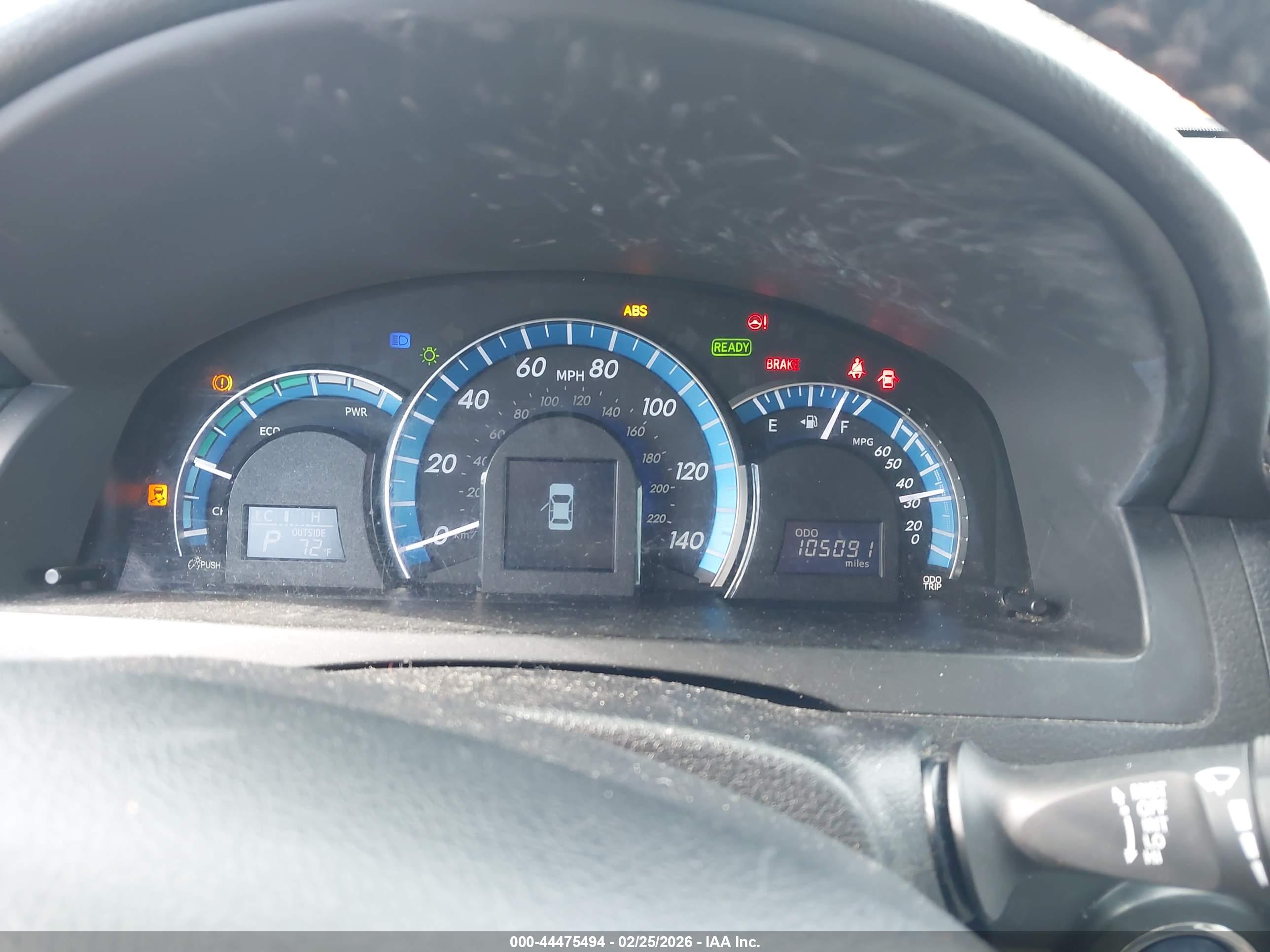 TOYOTA CAMRY image 7