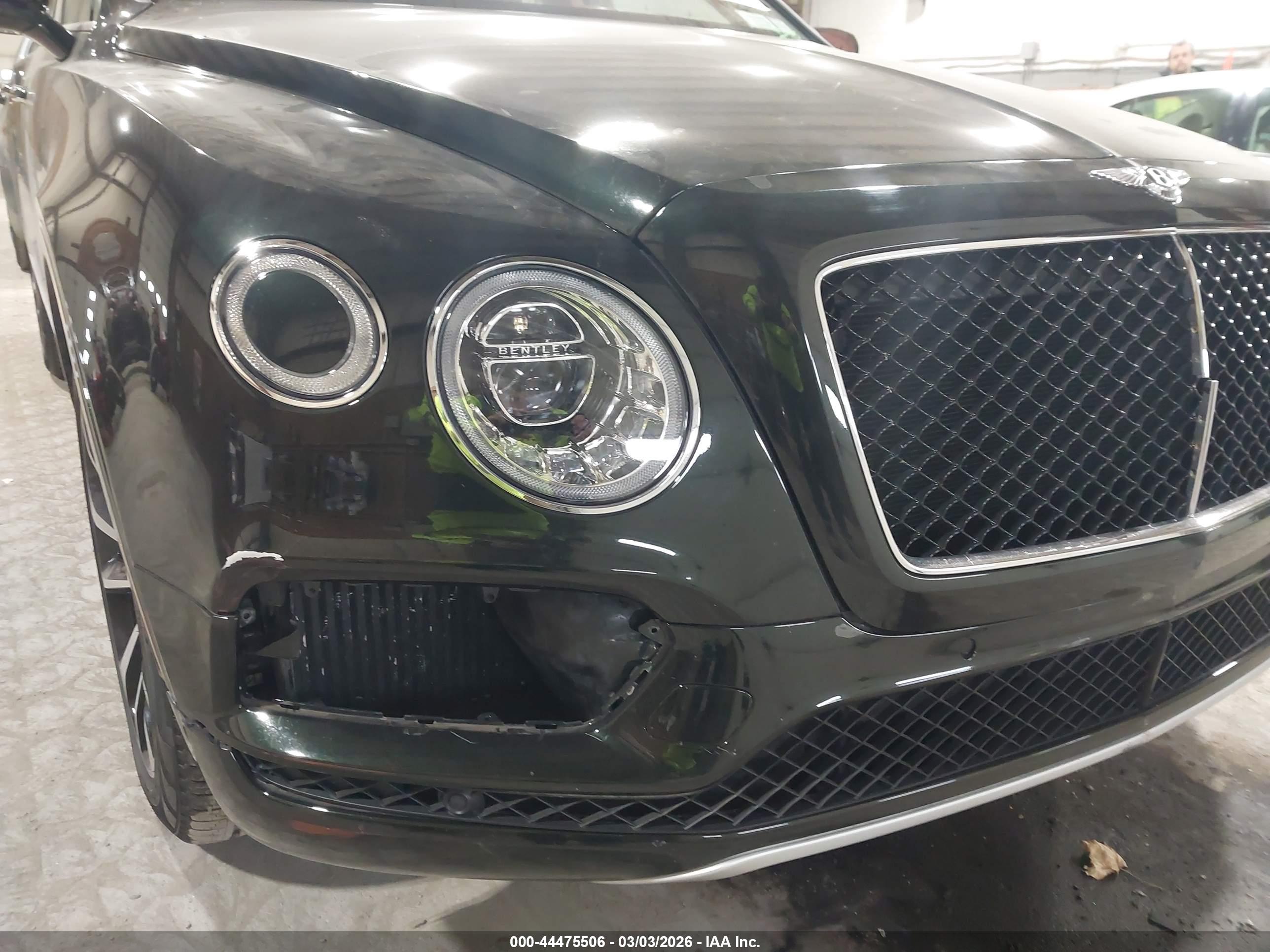 BENTLEY BENTAYGA image 6