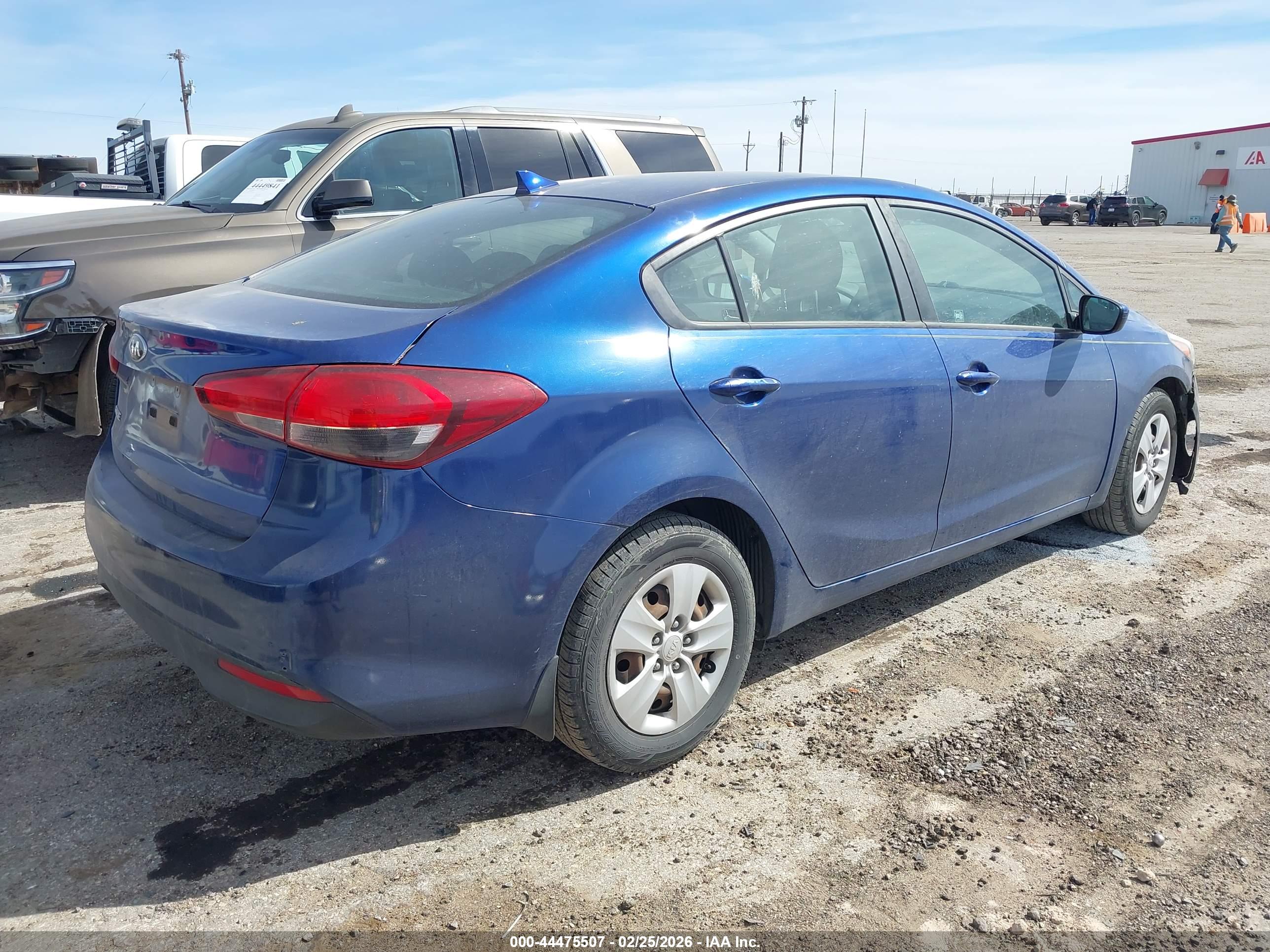 KIA FORTE image 4