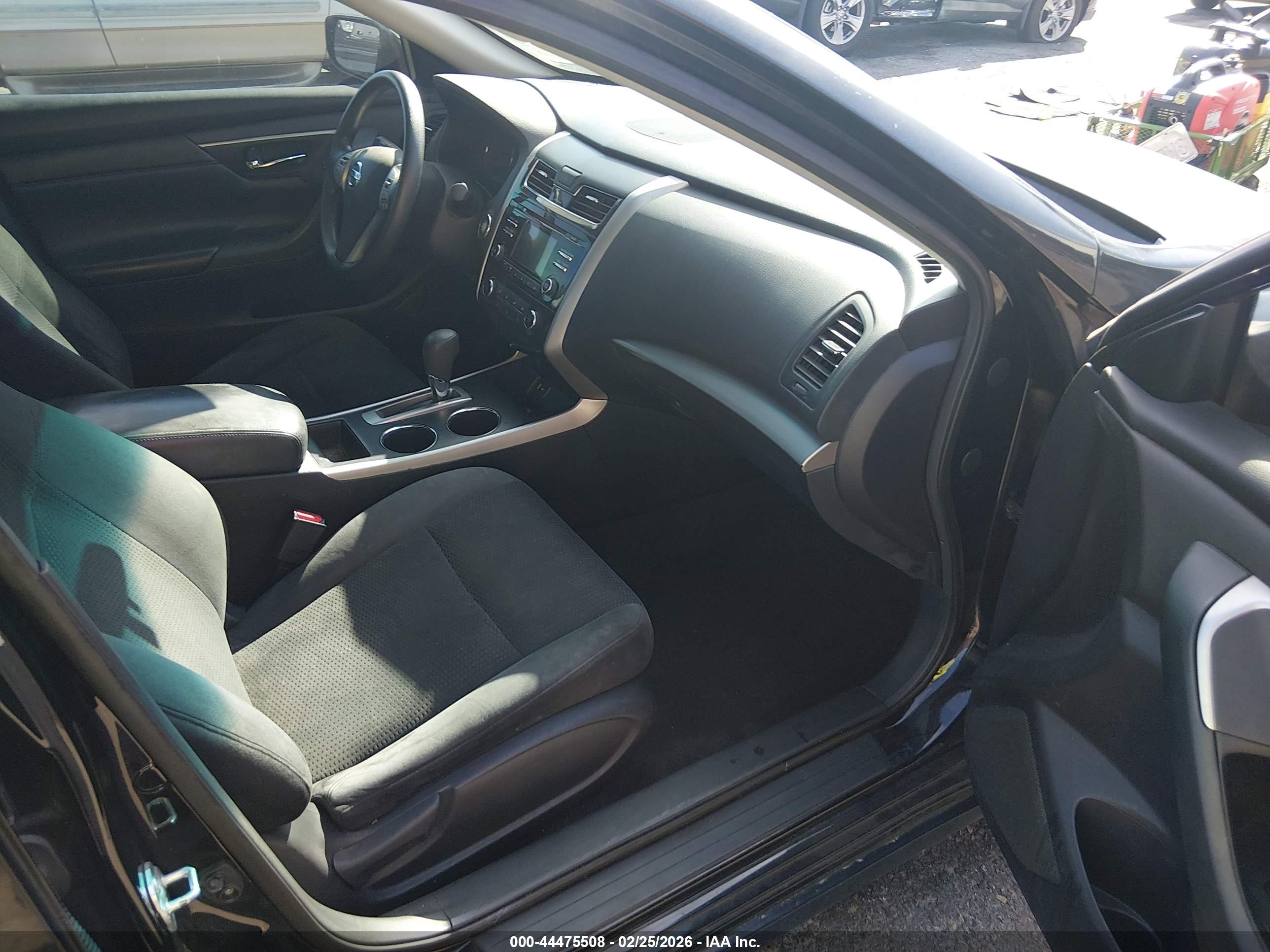 NISSAN ALTIMA image 5