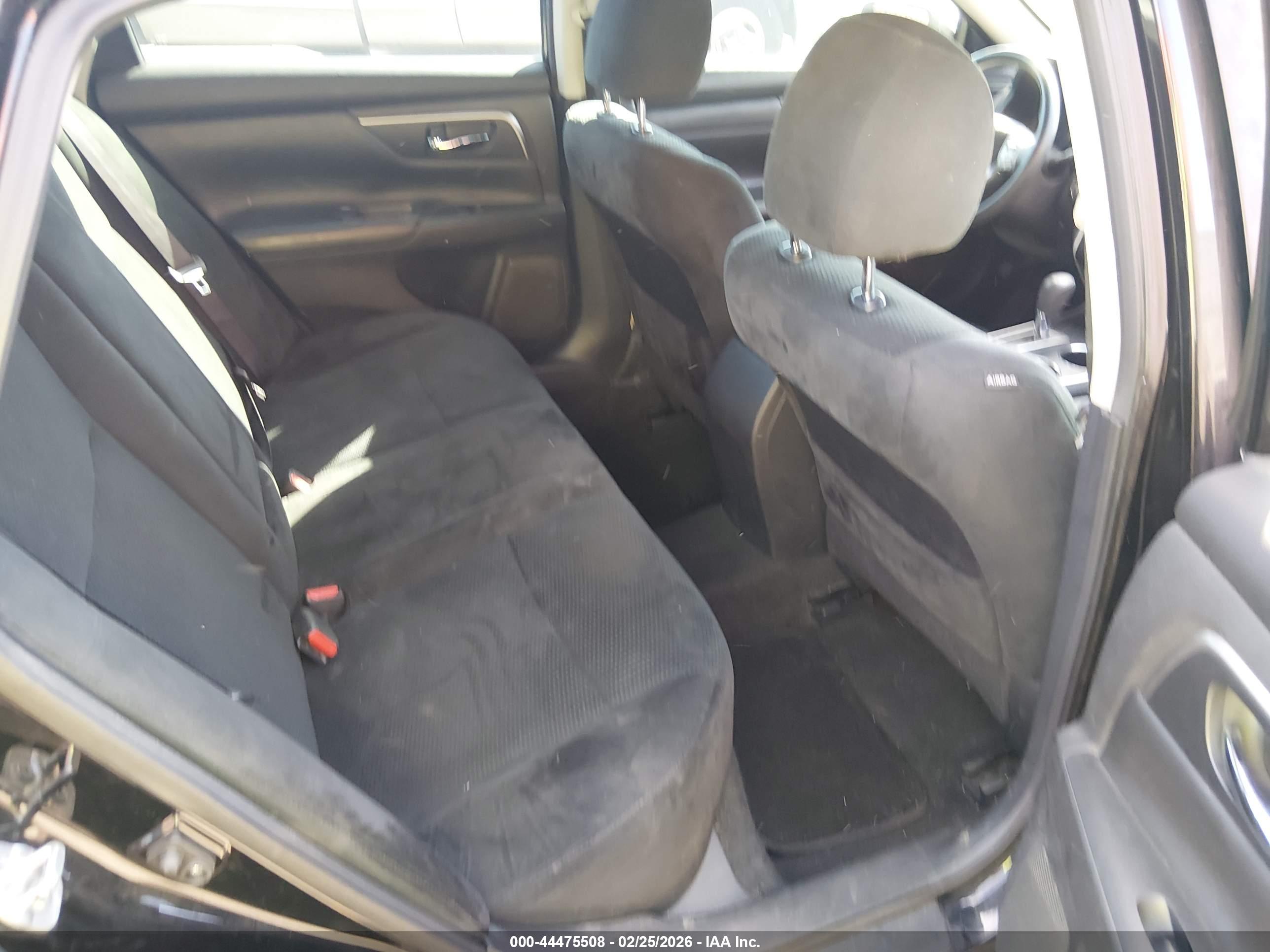 NISSAN ALTIMA image 8