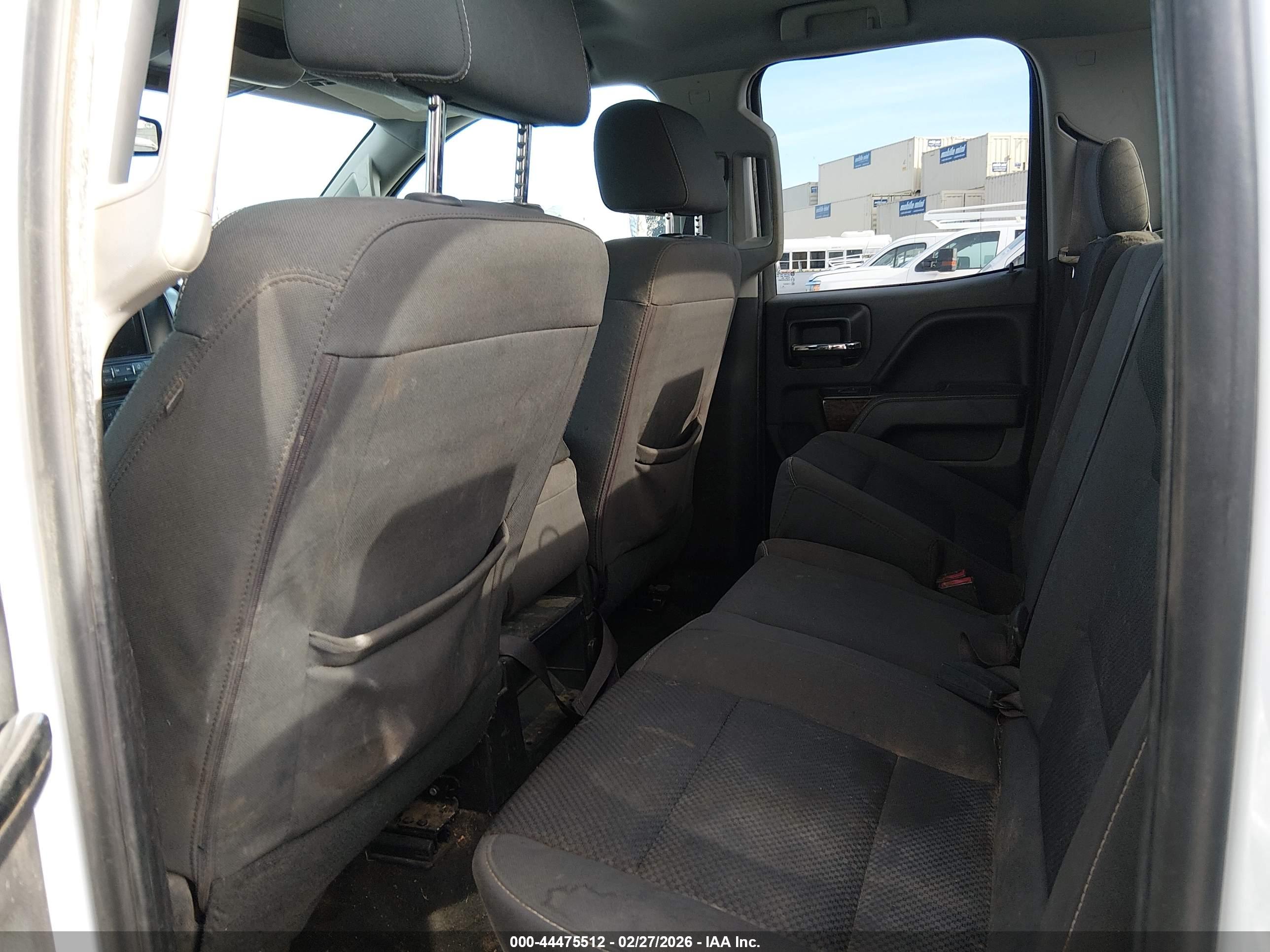 GMC SIERRA image 8
