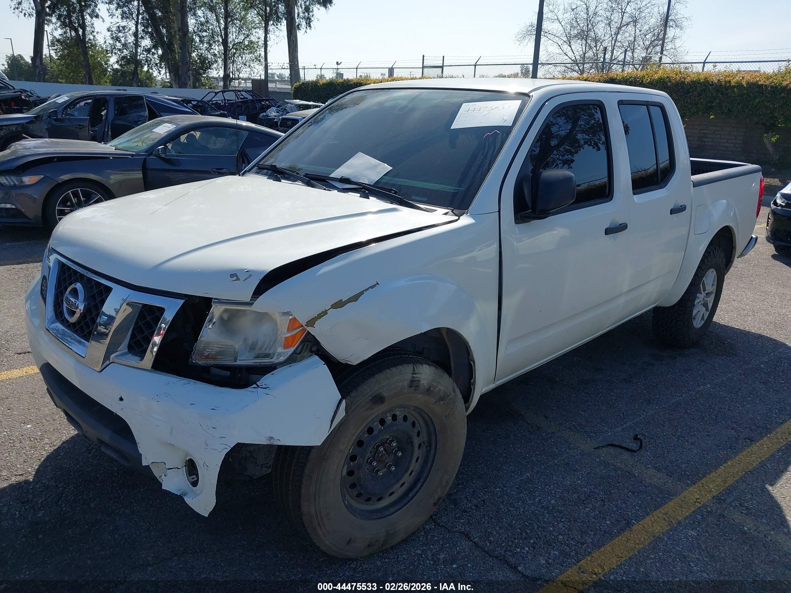NISSAN FRONTIER image 2