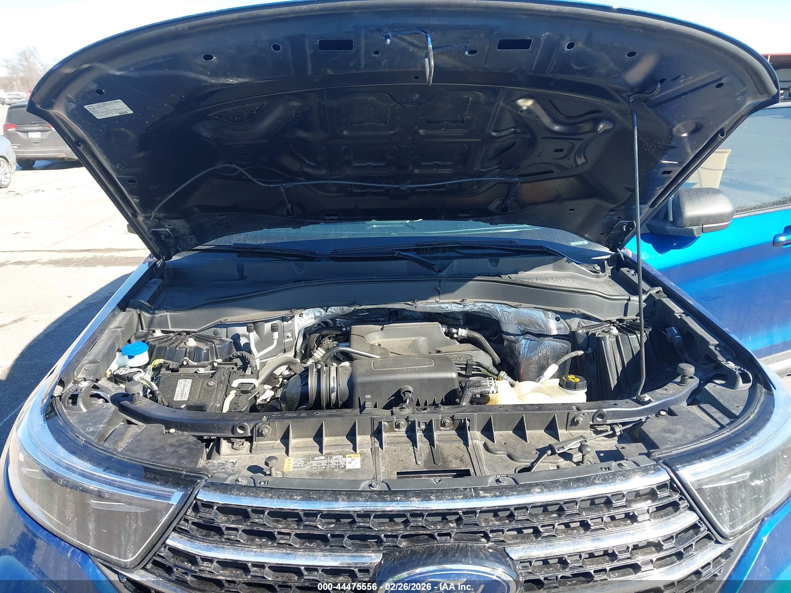 FORD EXPLORER image 10
