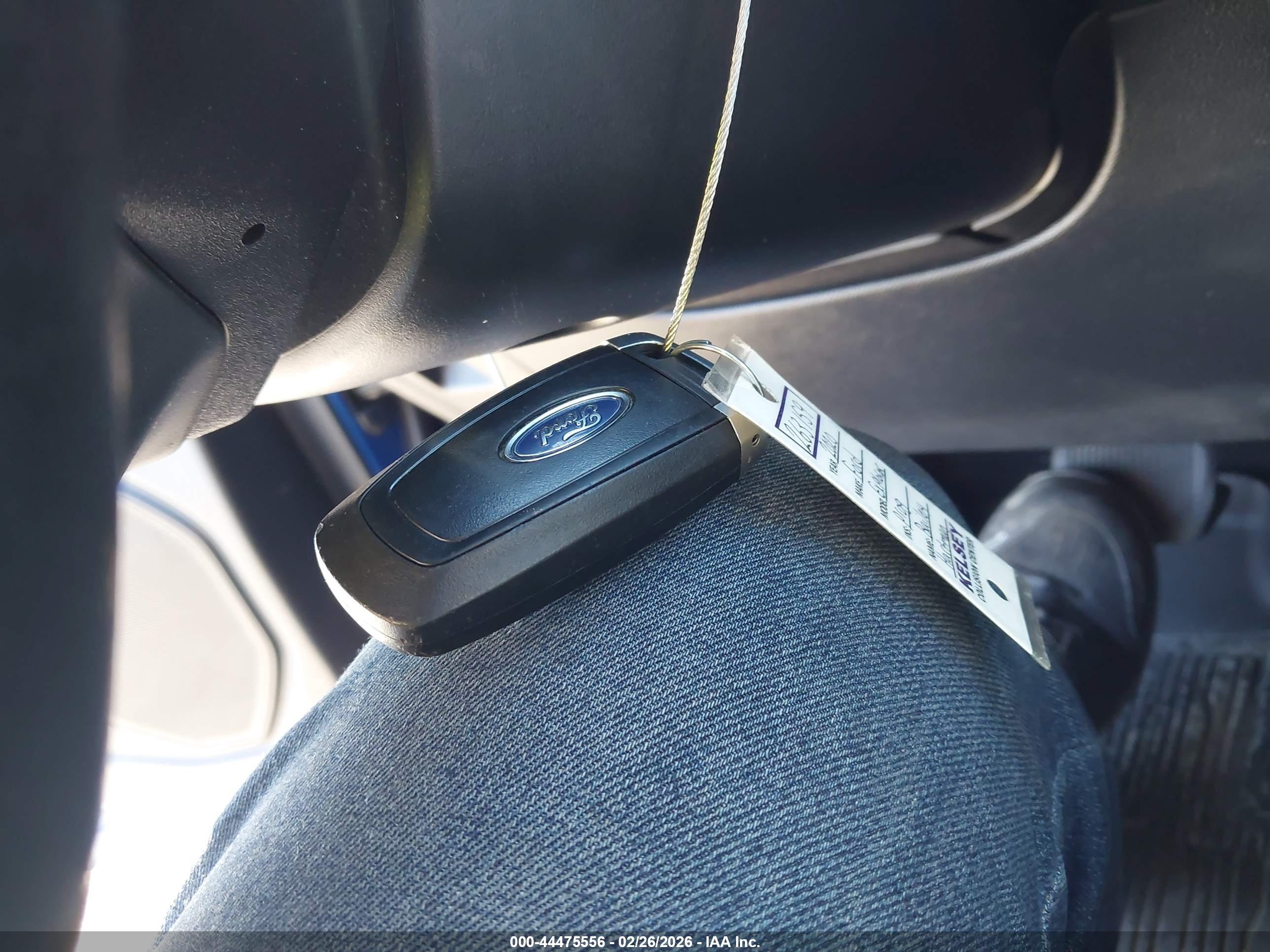 FORD EXPLORER image 11
