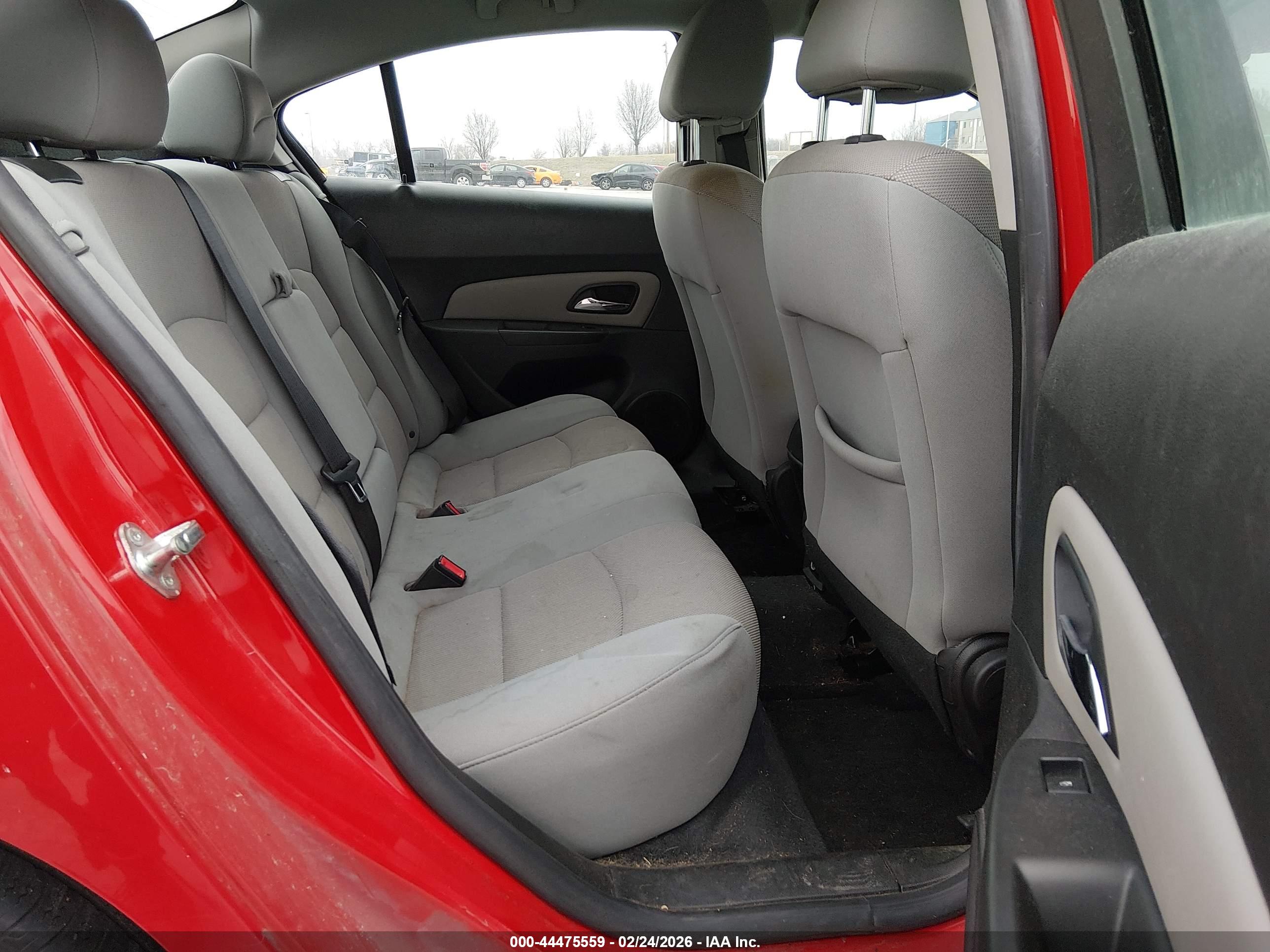 CHEVROLET CRUZE image 8
