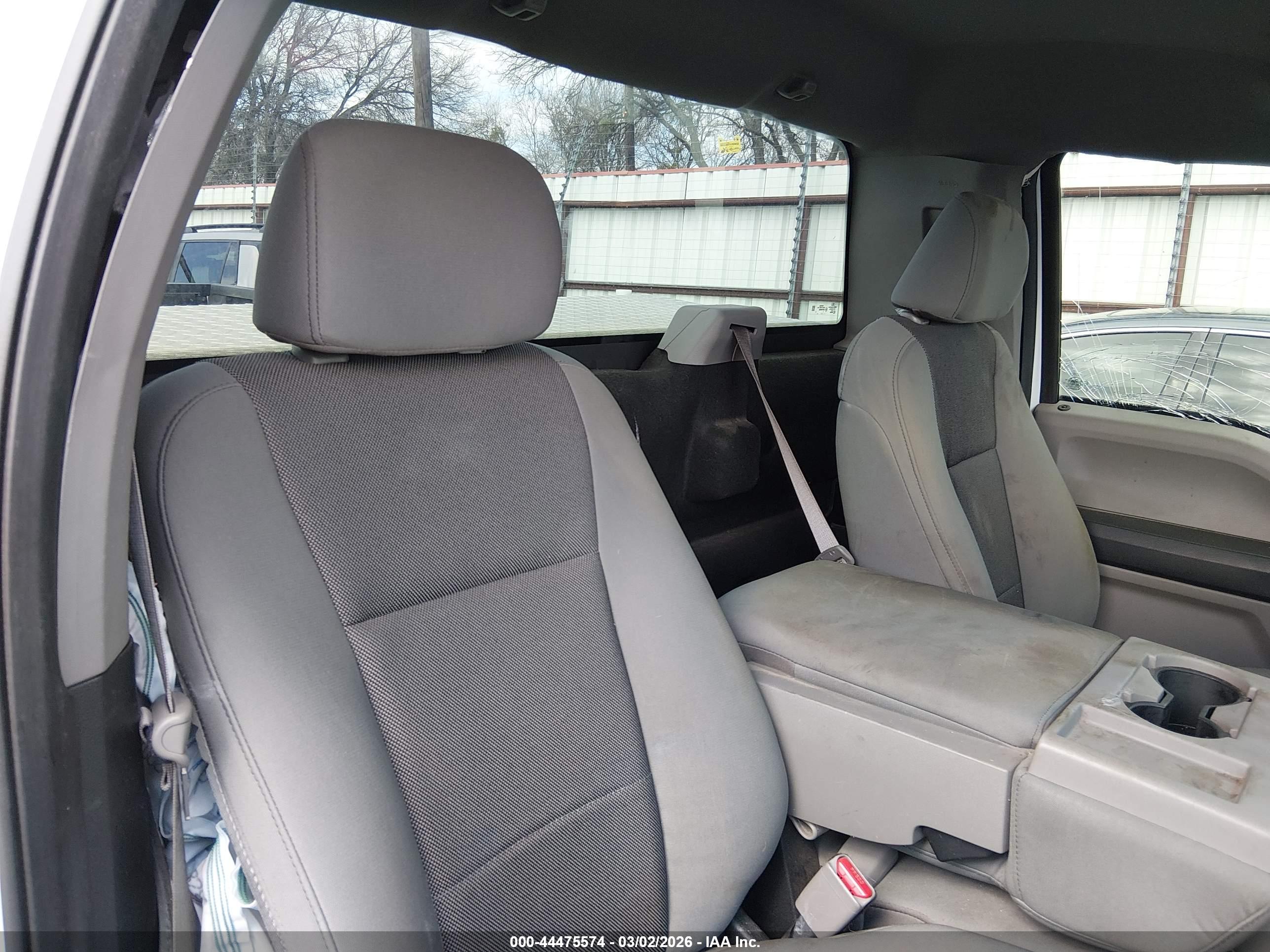 FORD F-150 image 8