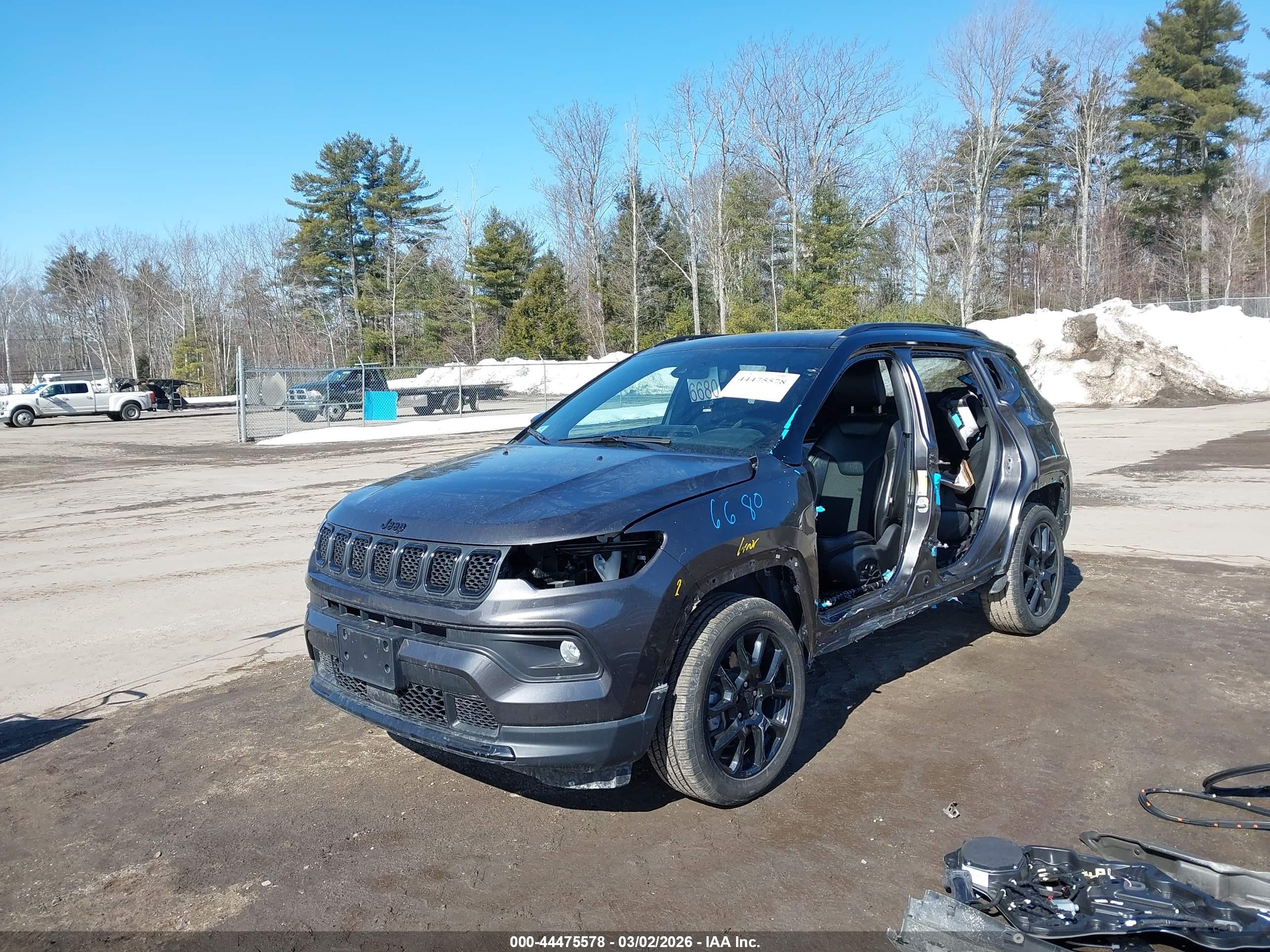 JEEP COMPASS image 2