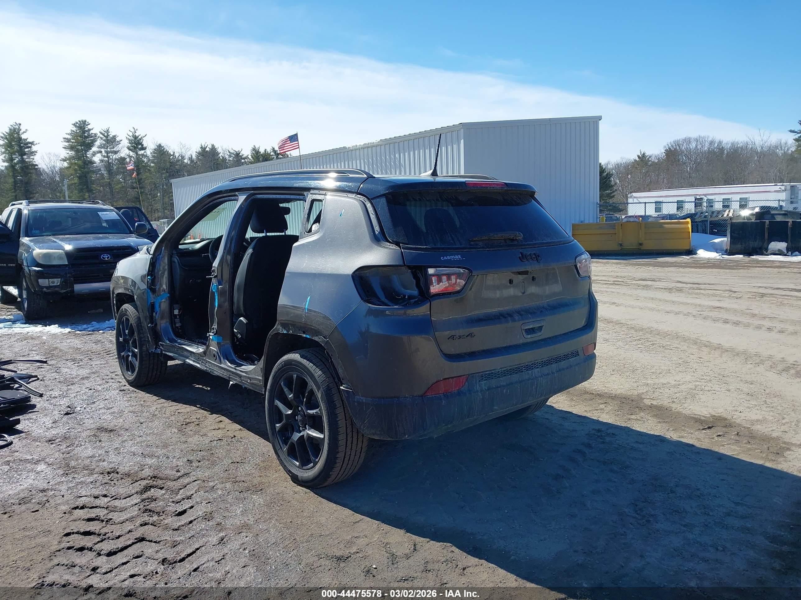 JEEP COMPASS image 3