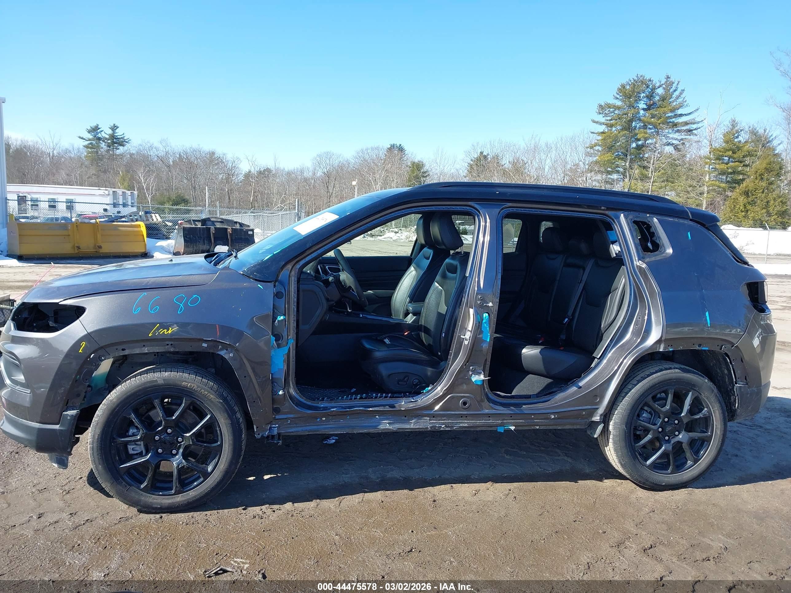 JEEP COMPASS image 6