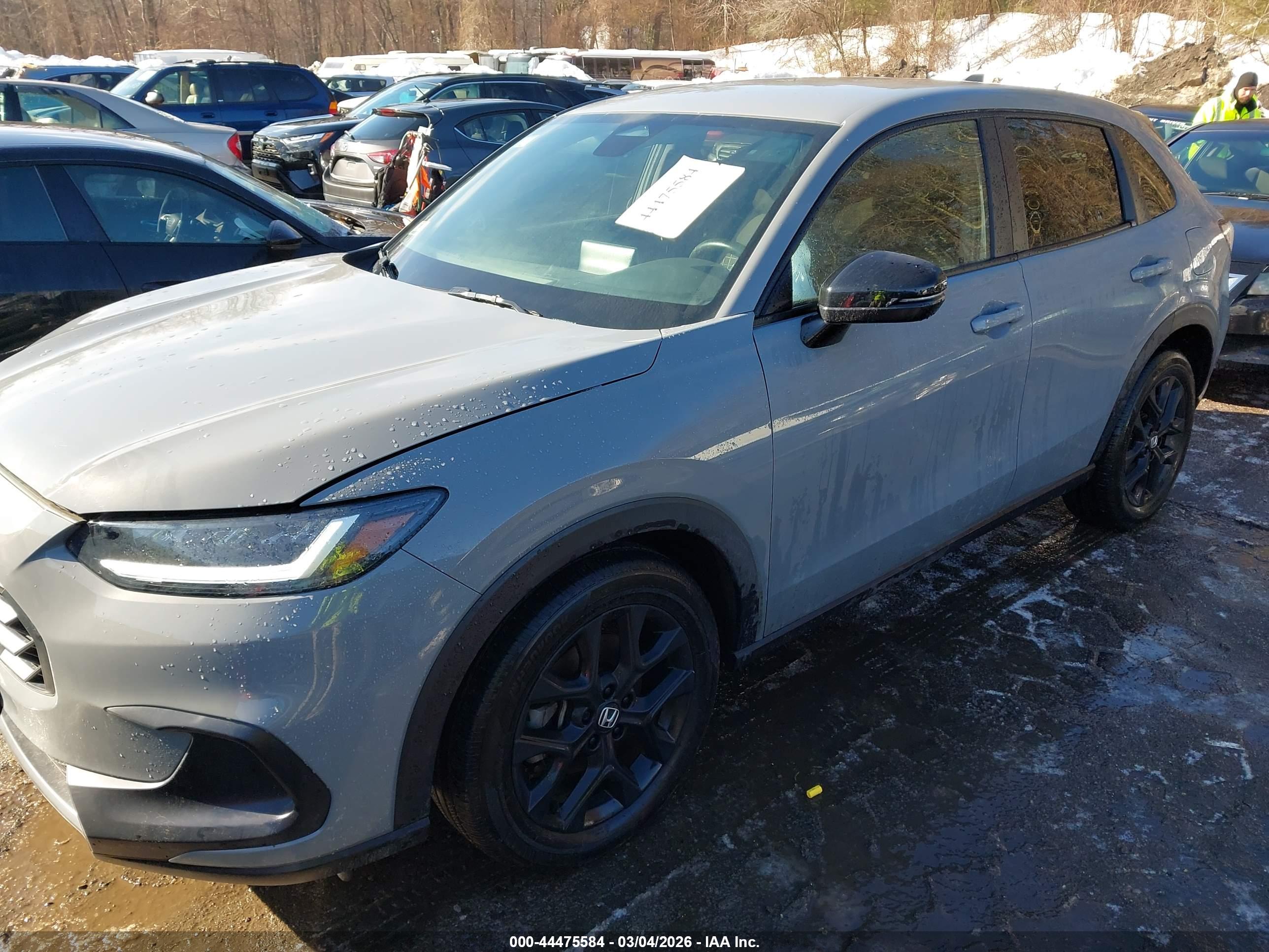 HONDA HR-V image 2