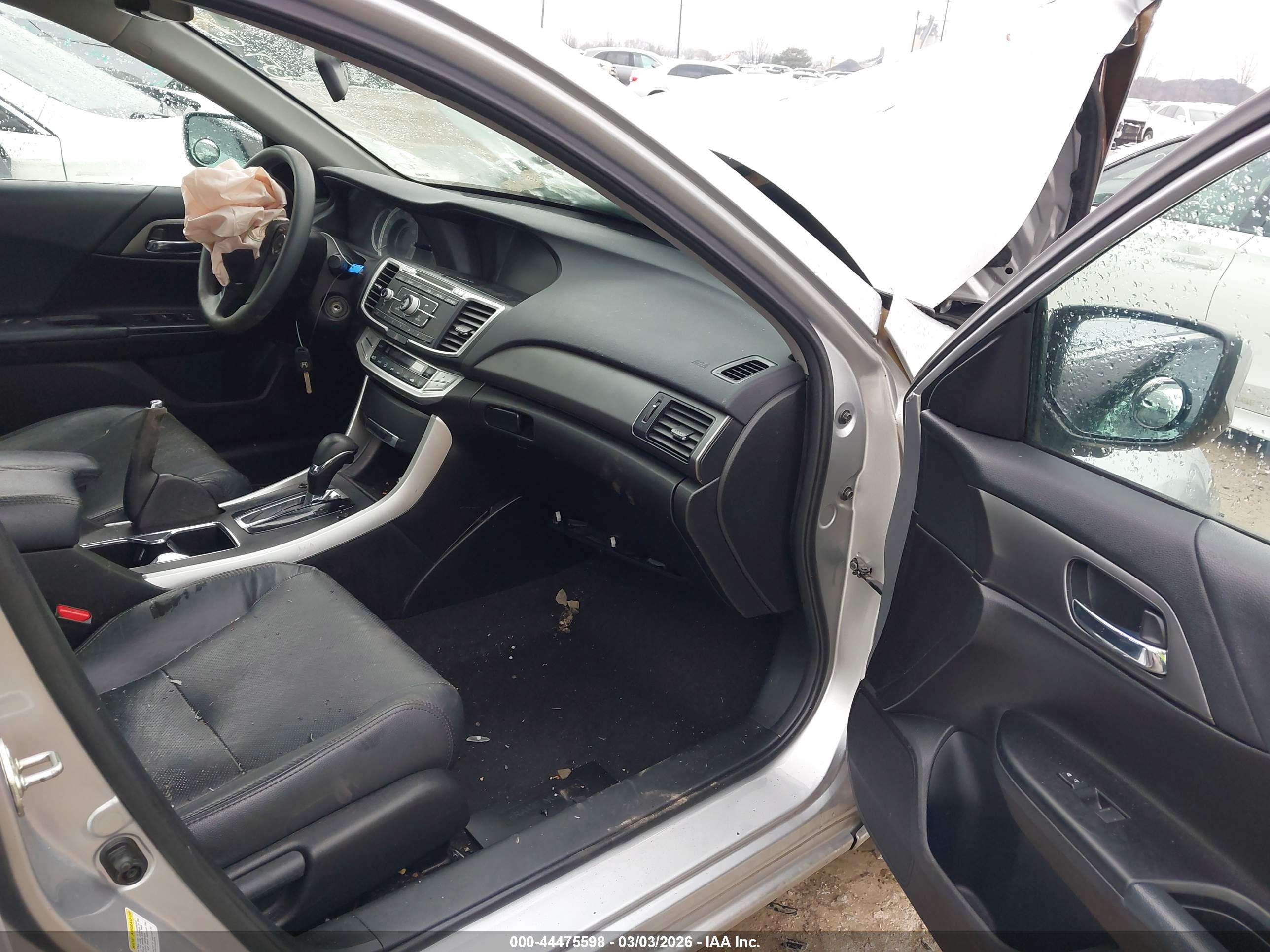 HONDA ACCORD image 5