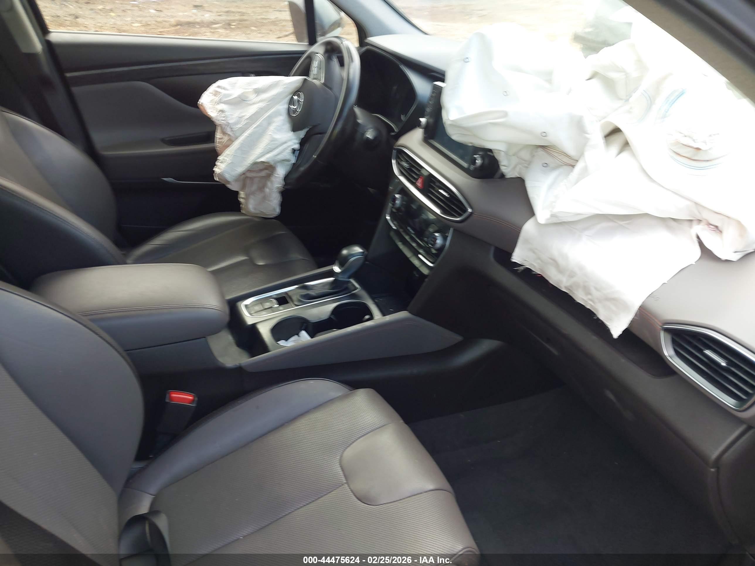 HYUNDAI SANTA image 5