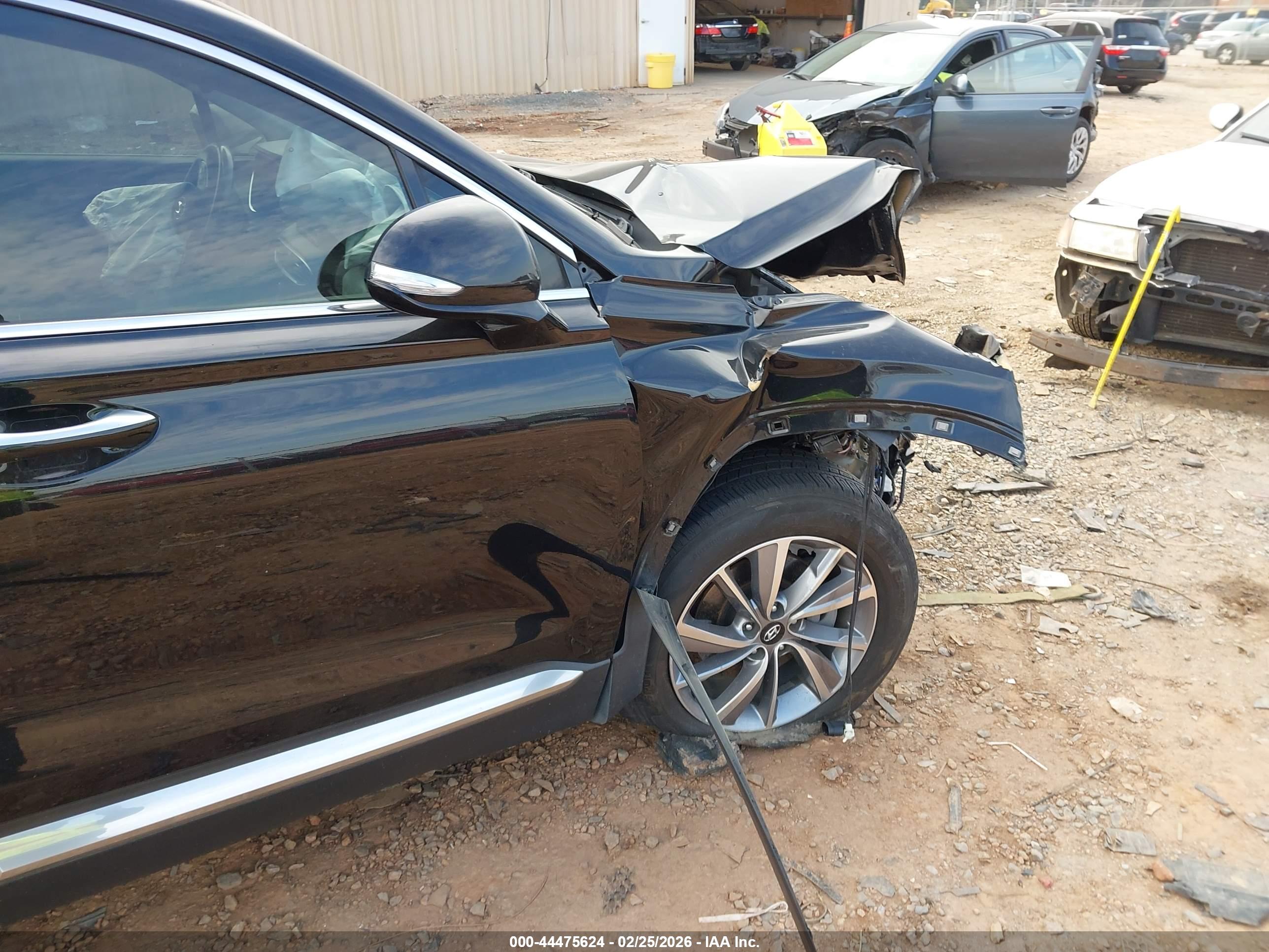 HYUNDAI SANTA image 6