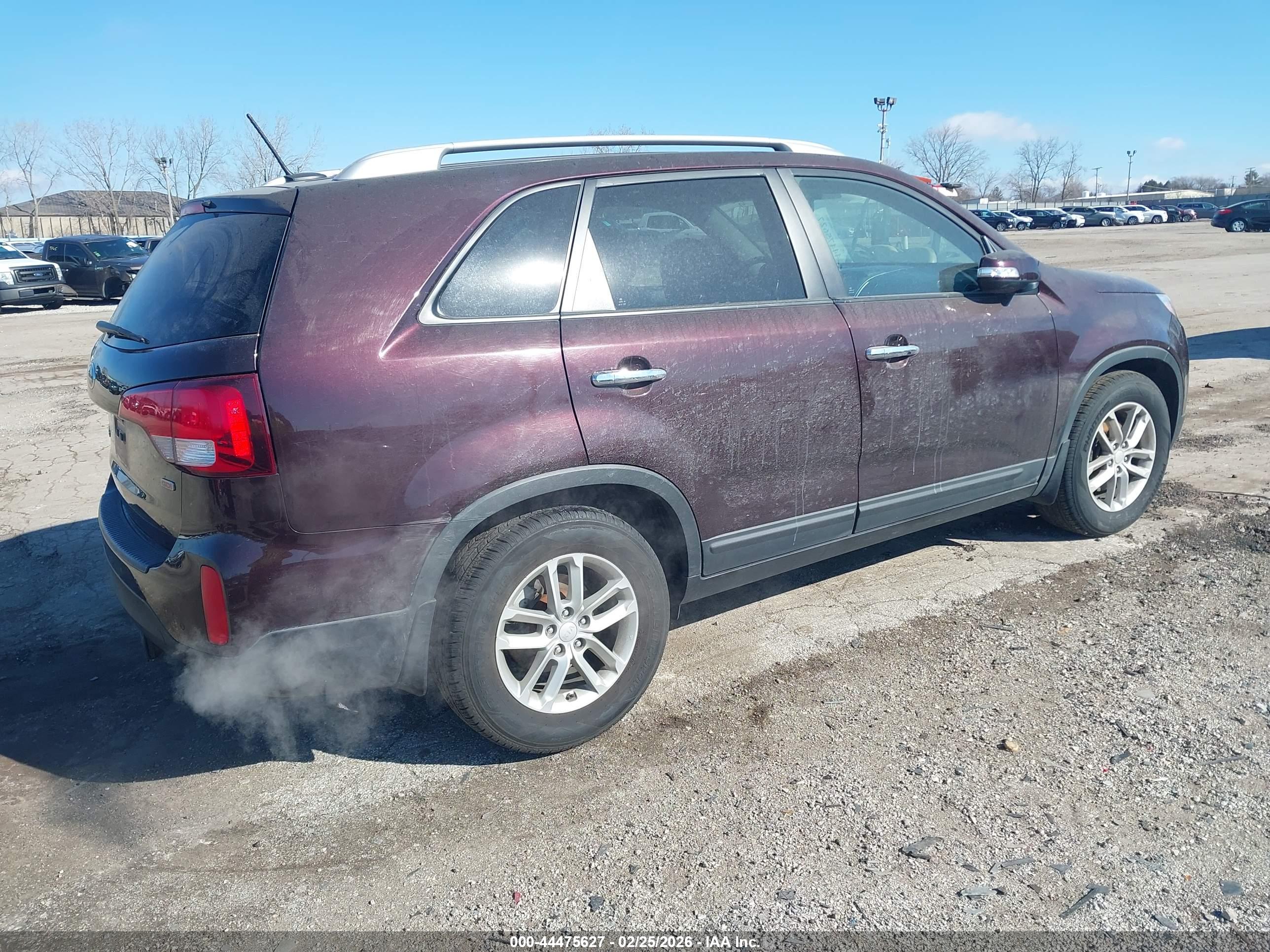 KIA SORENTO image 4