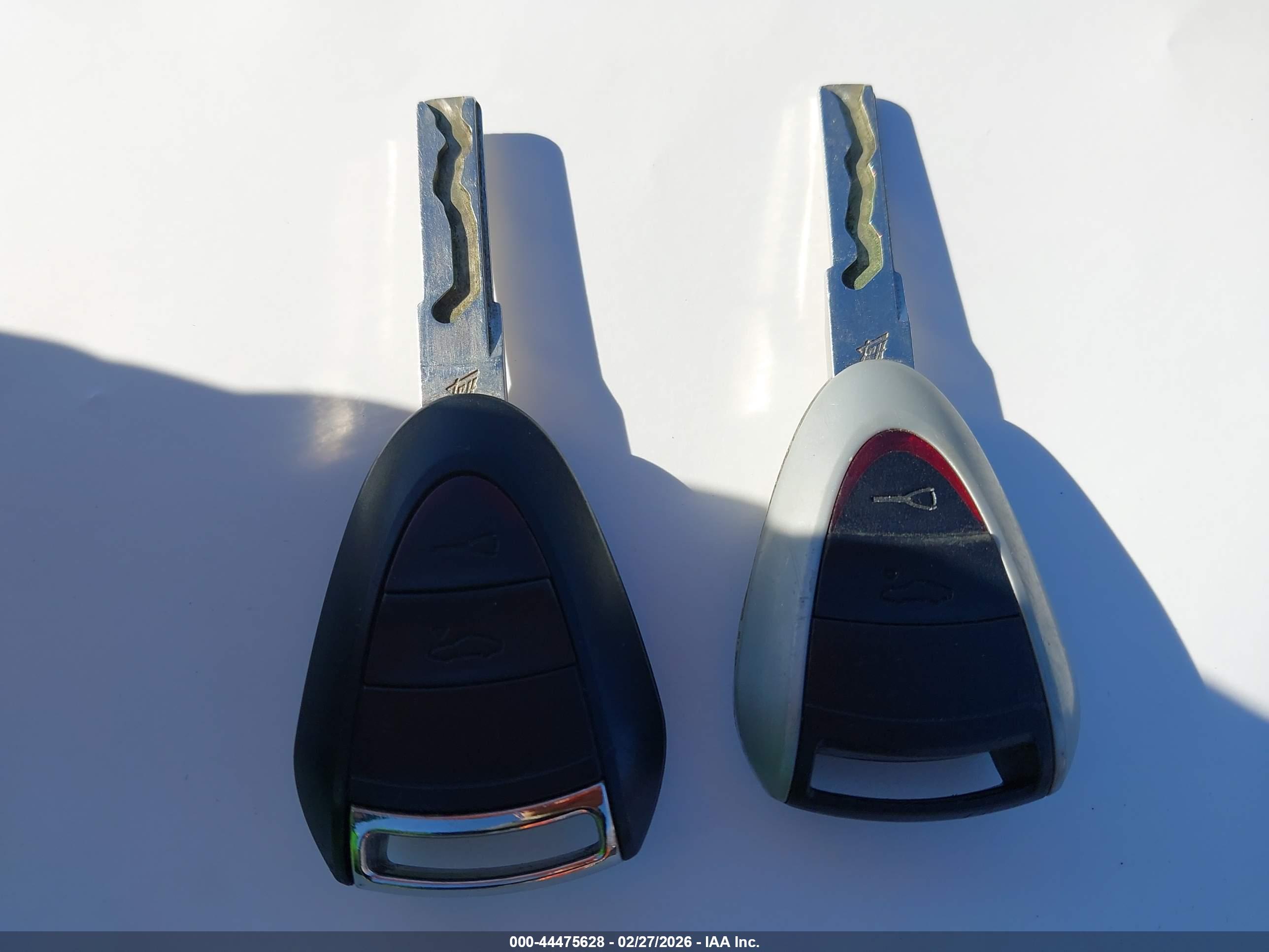 PORSCHE 911 image 11