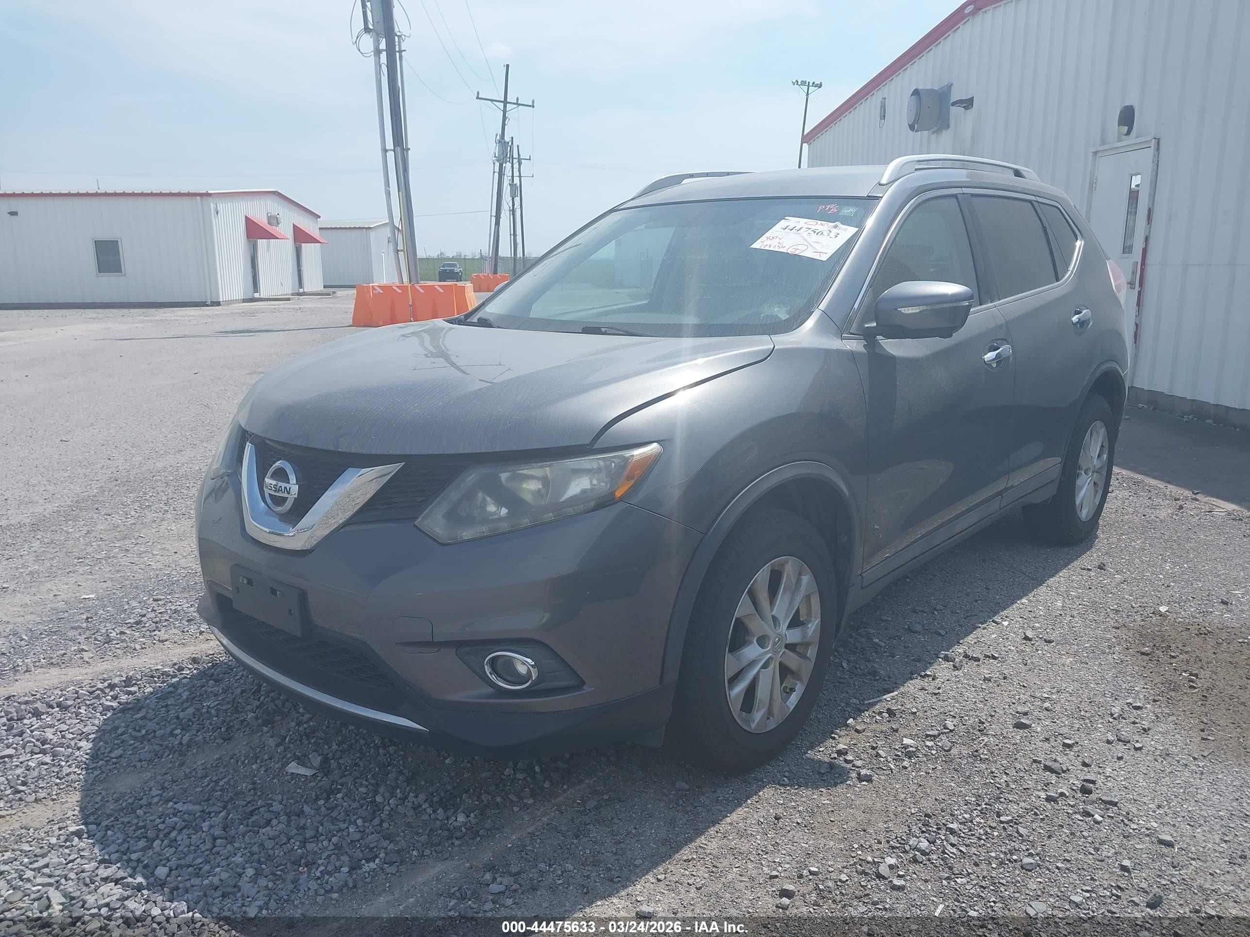 NISSAN ROGUE image 2