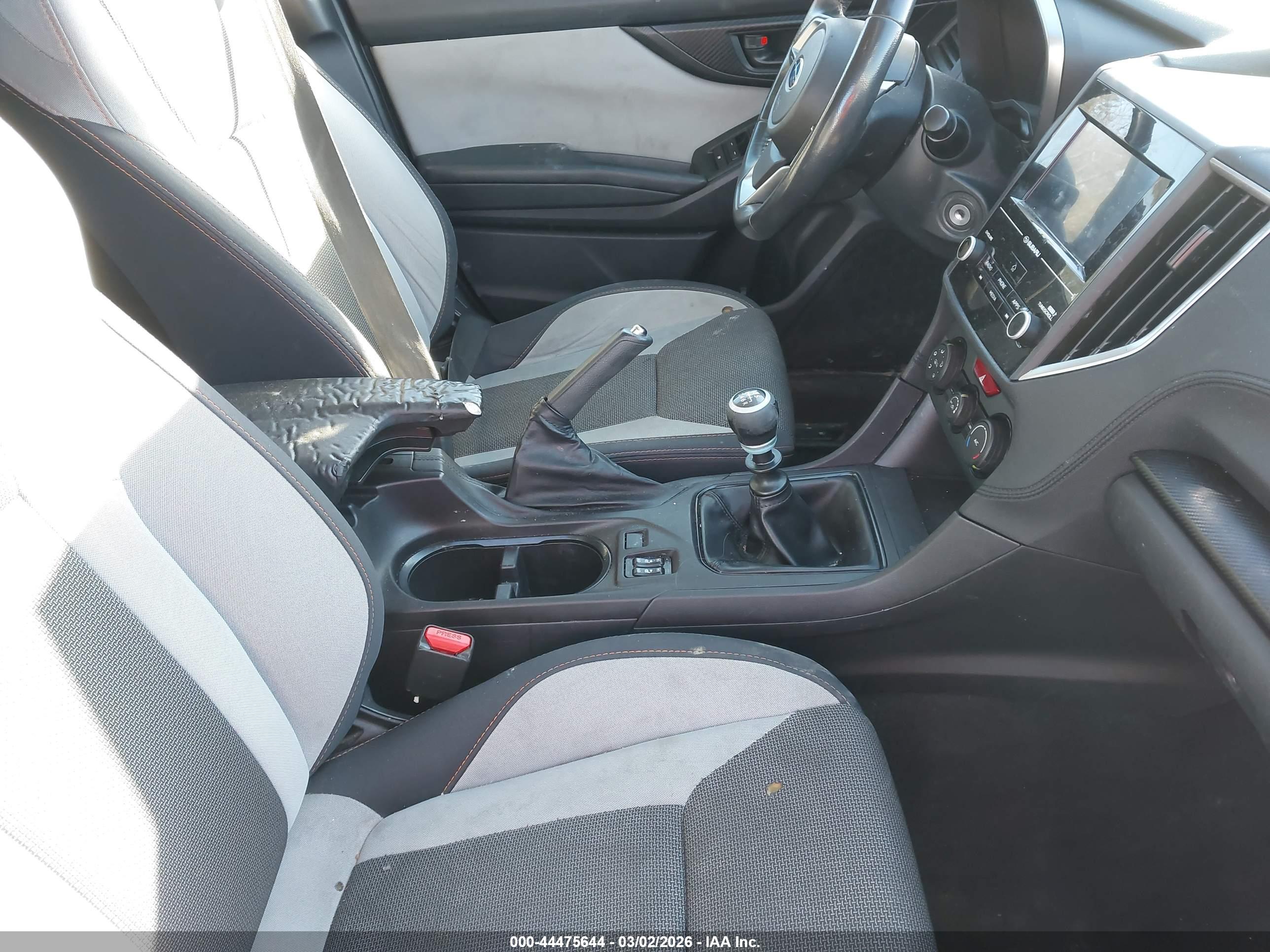 SUBARU CROSSTREK image 5