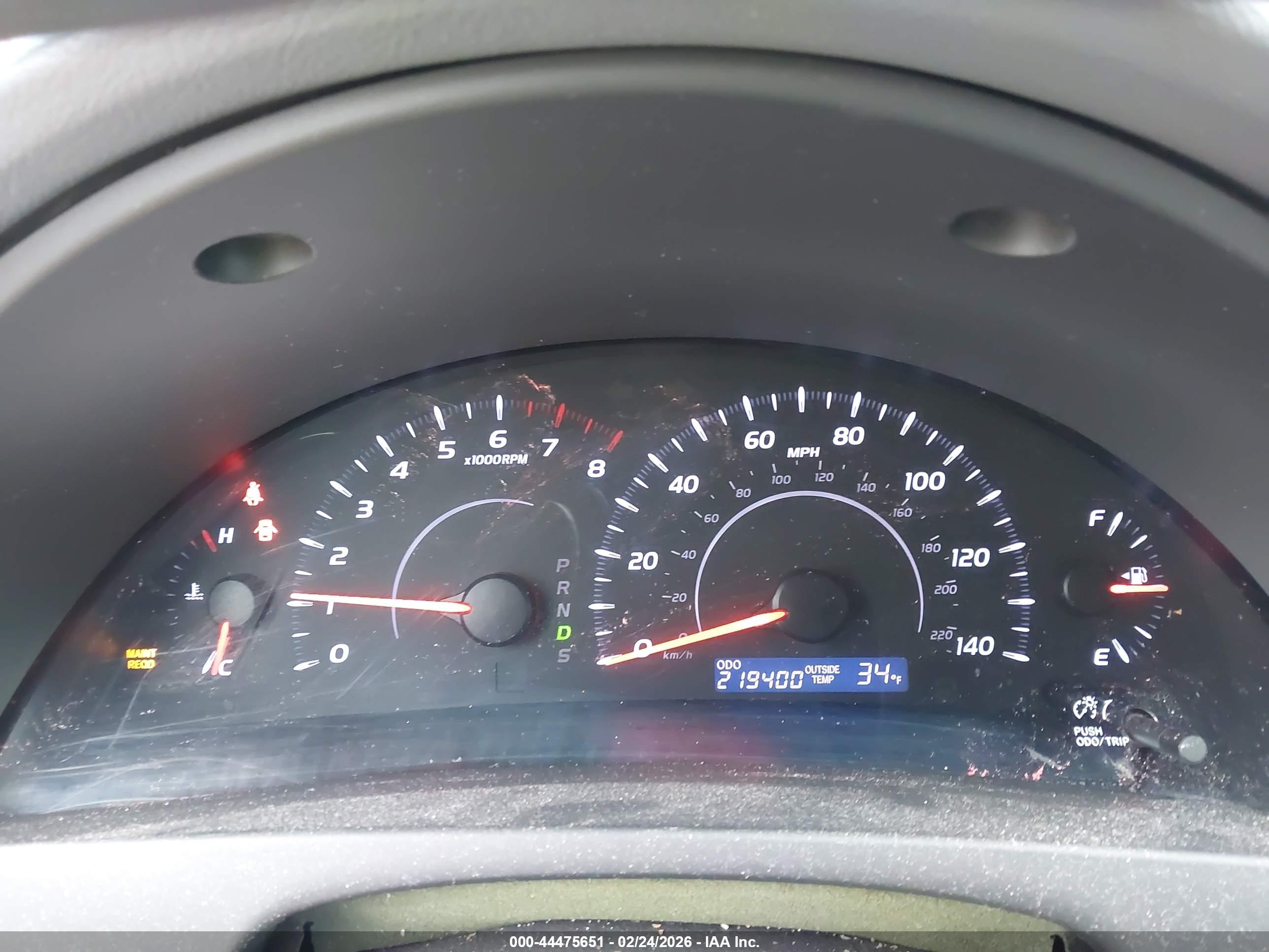 TOYOTA CAMRY image 7