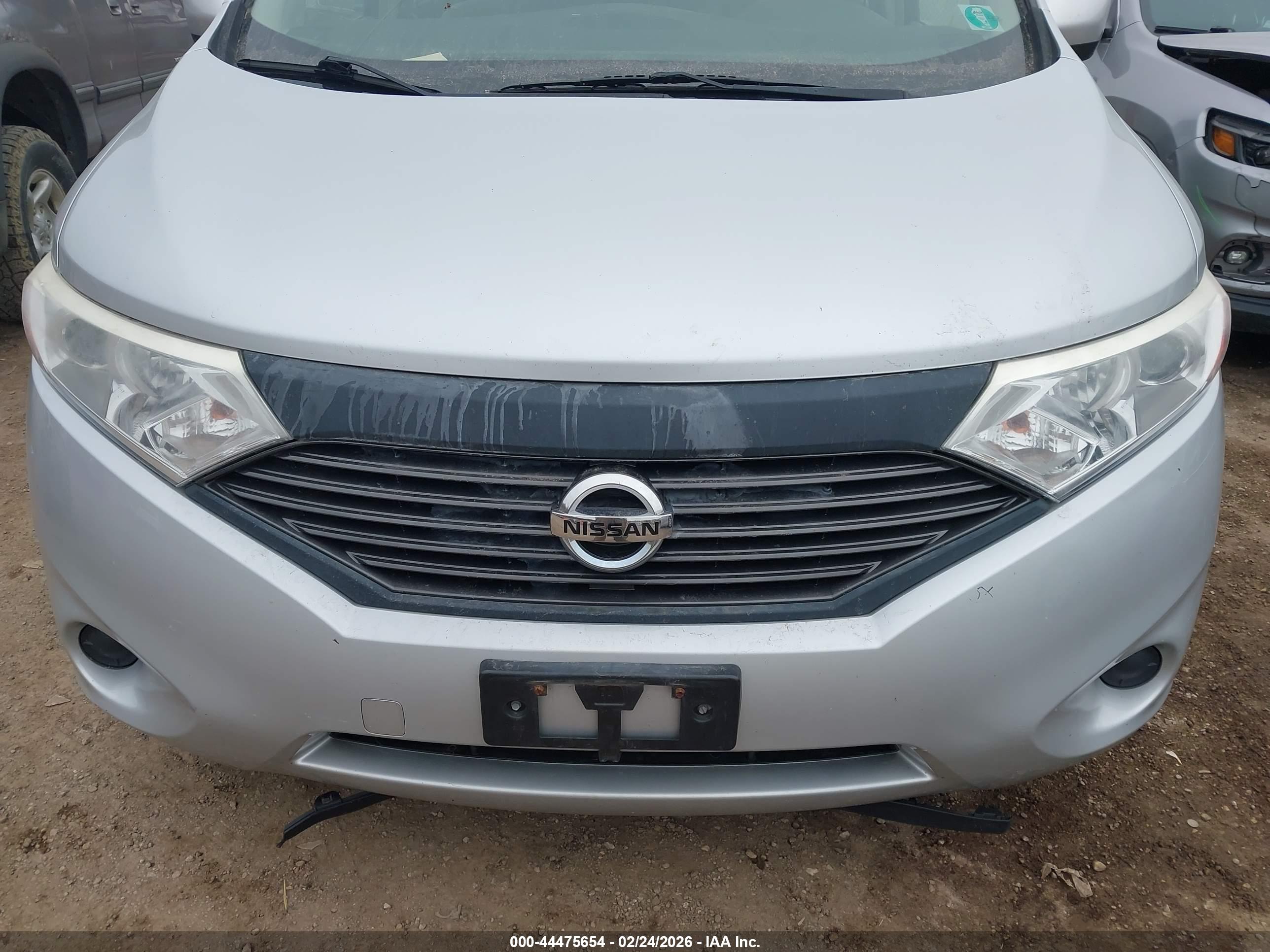 NISSAN QUEST image 6