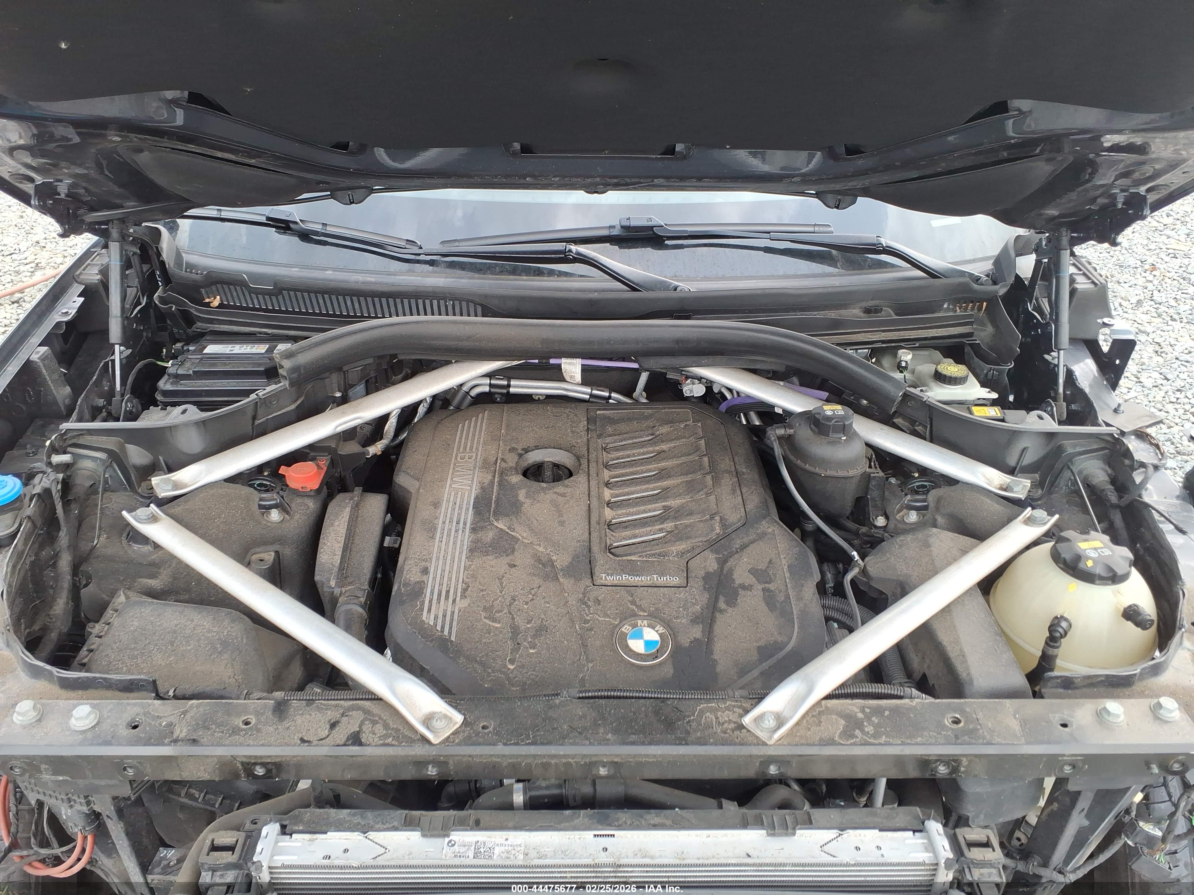 BMW X7 image 10